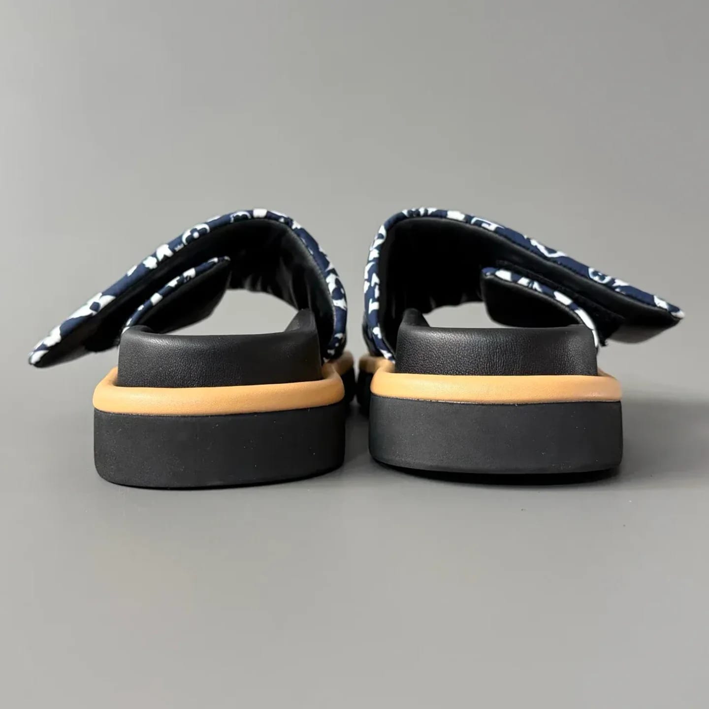 Louis Vuitton Pool Pillow Comfort Mule 縮圖 3