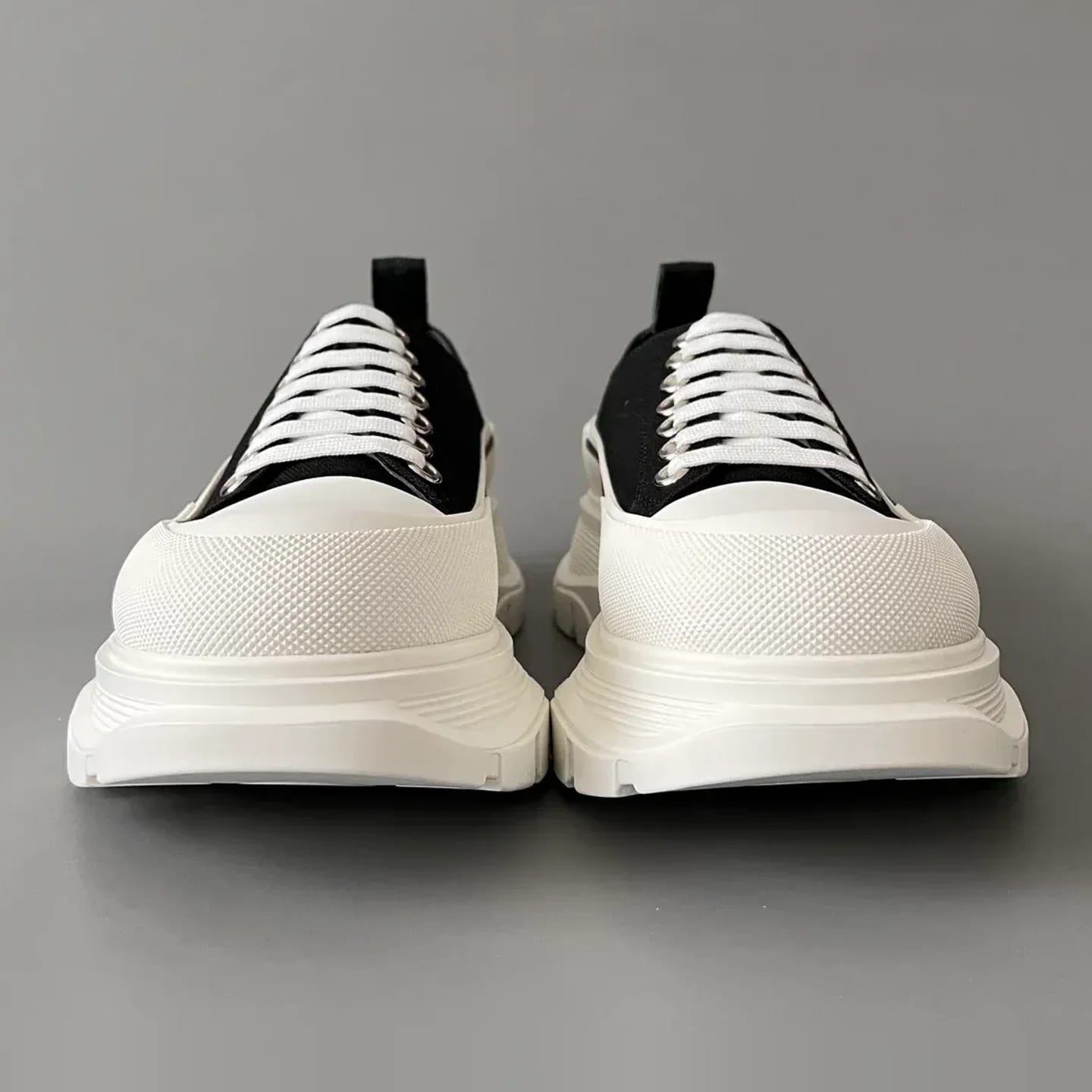 McQueen Tread Slick Lace-Up 縮圖 2