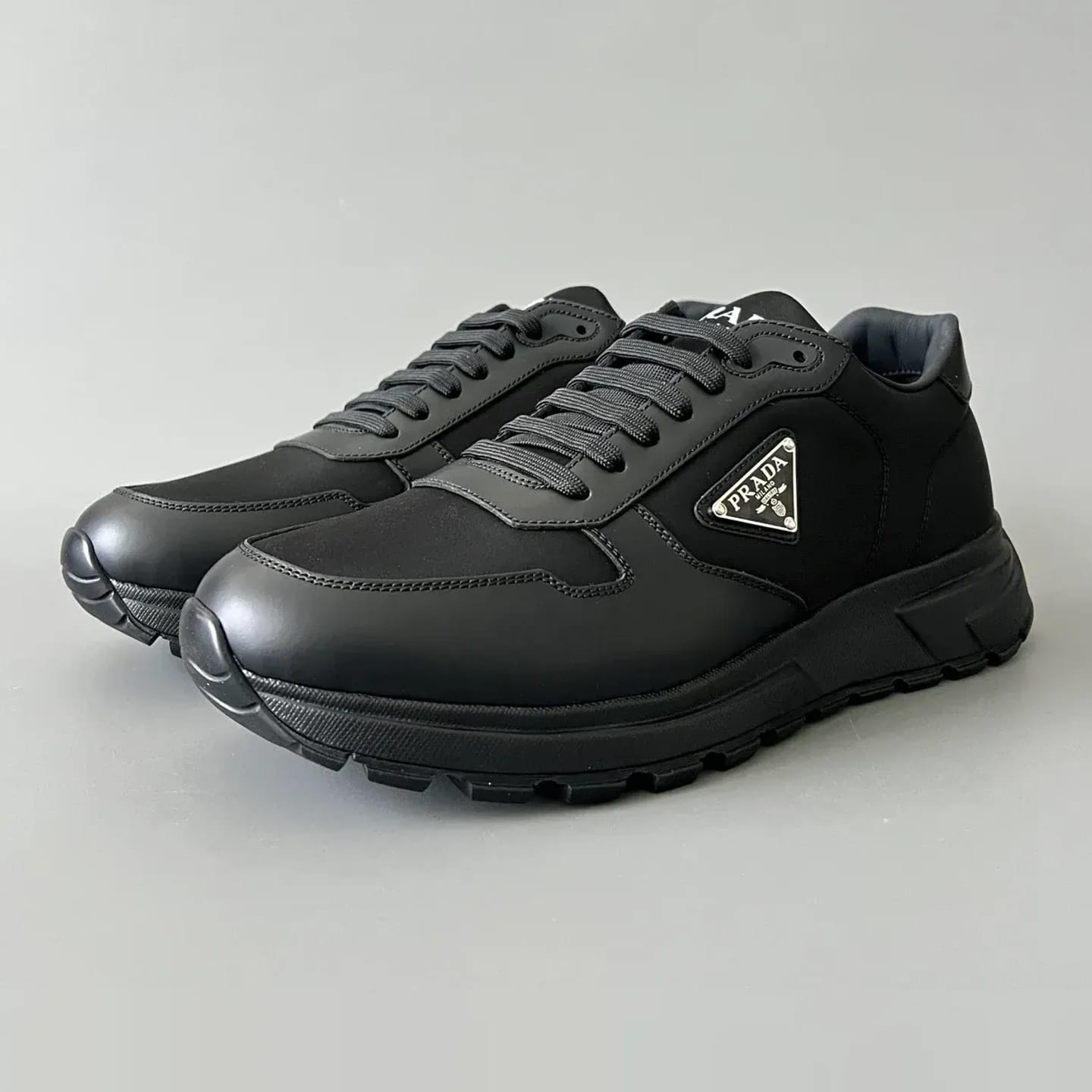 Prada Prax 1 Sneakers 縮圖 1