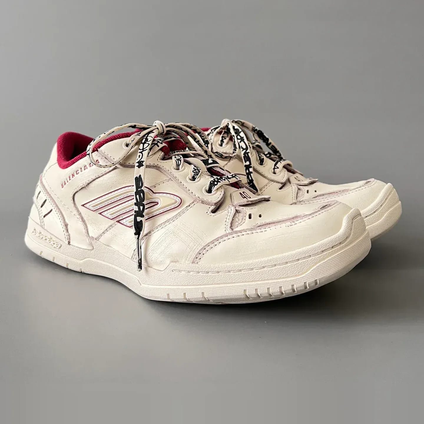 Balenciaga Hamptons Worn-Out Sneaker 縮圖 2