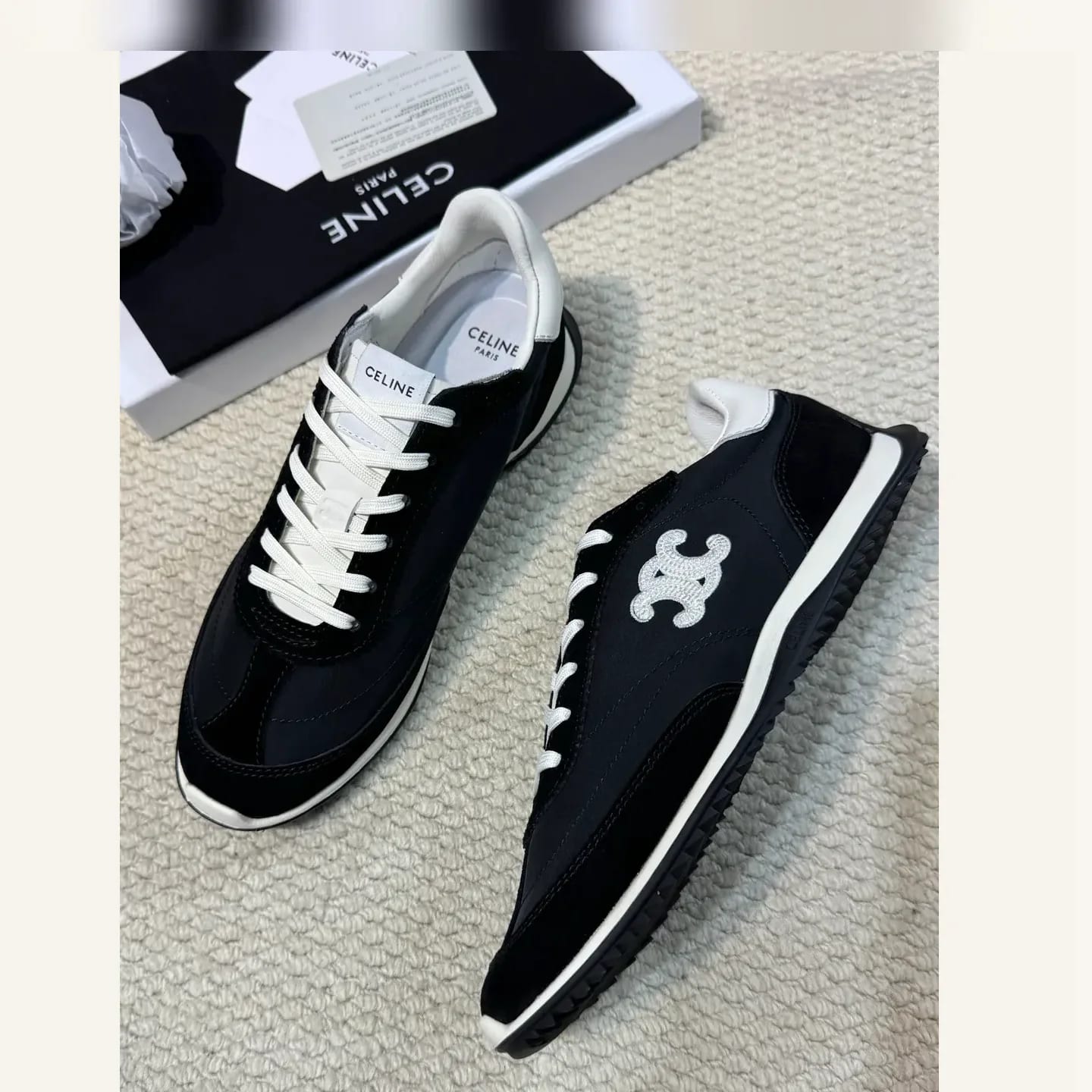 CELINE Triomphe Low-top Sneaker 縮圖 2