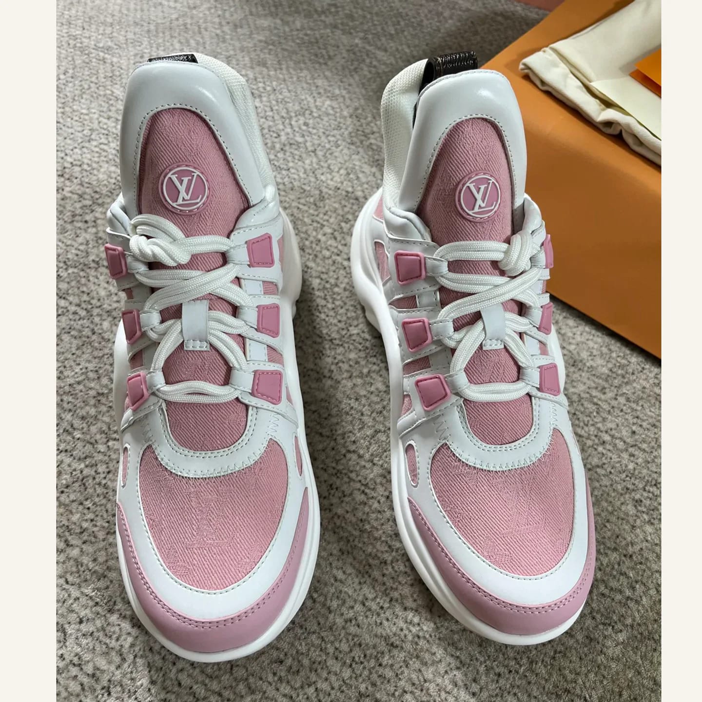 Louis Vuitton LV Archlight 2.0 Sneaker 縮圖 2