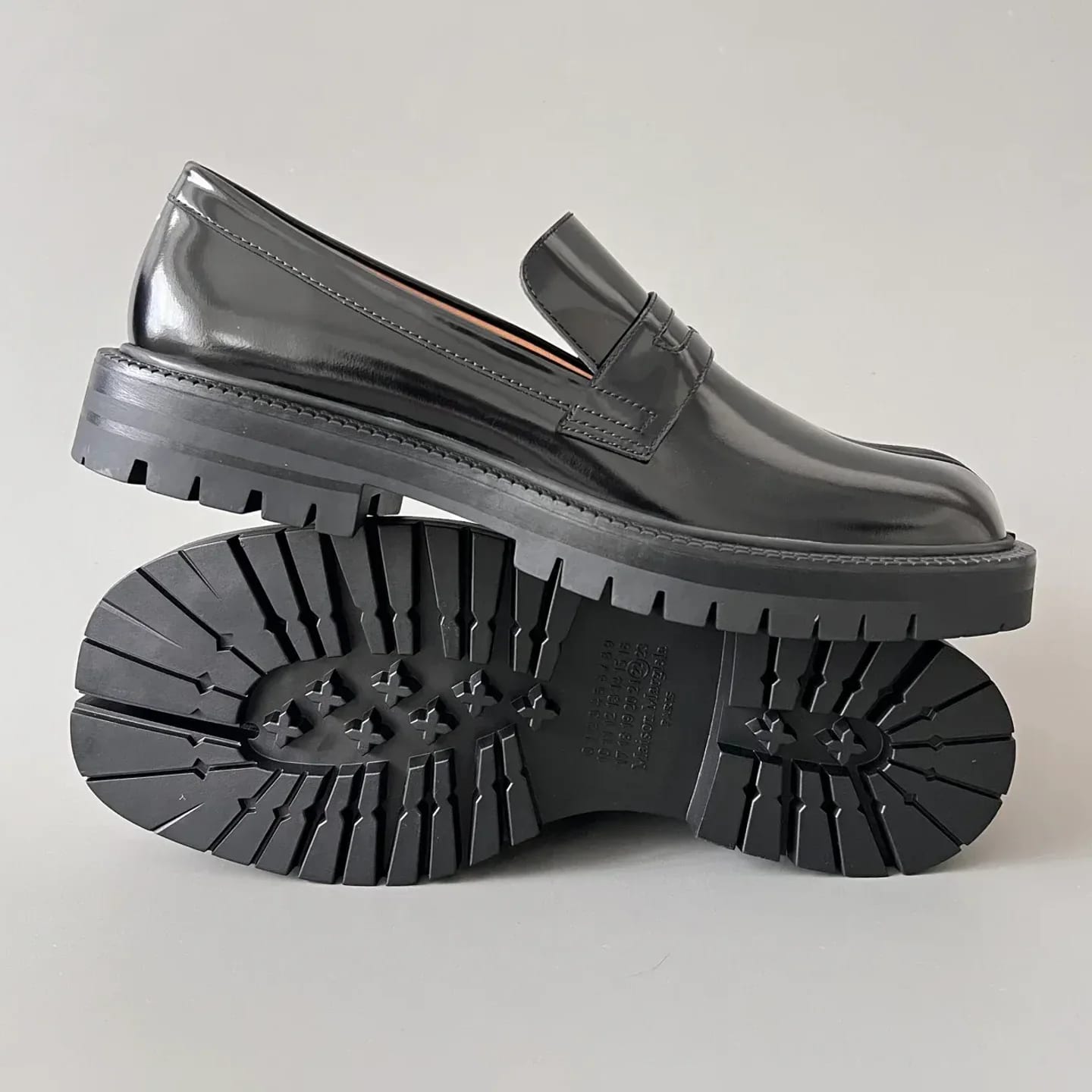 Maison Margiela Tabi Loafers 縮圖 4