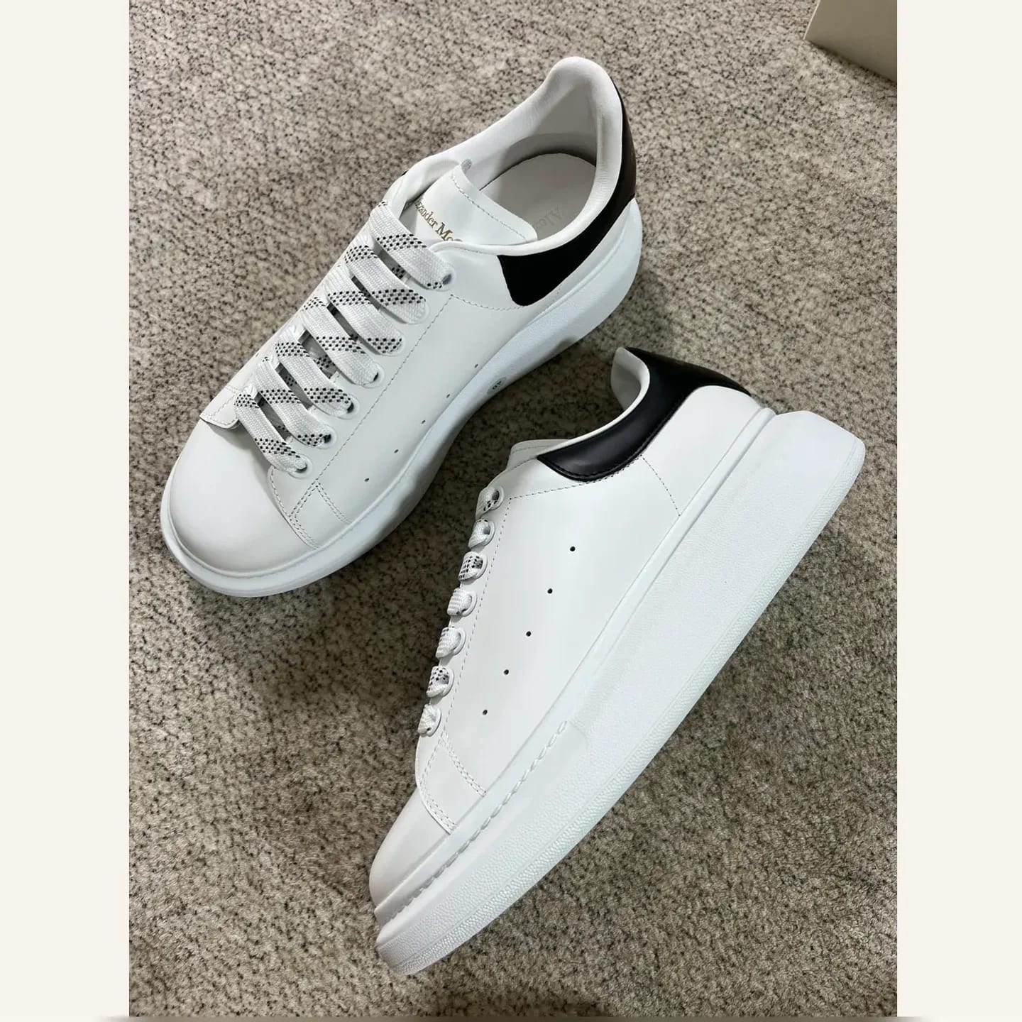 Alexander McQueen Oversized Sneaker 縮圖 4