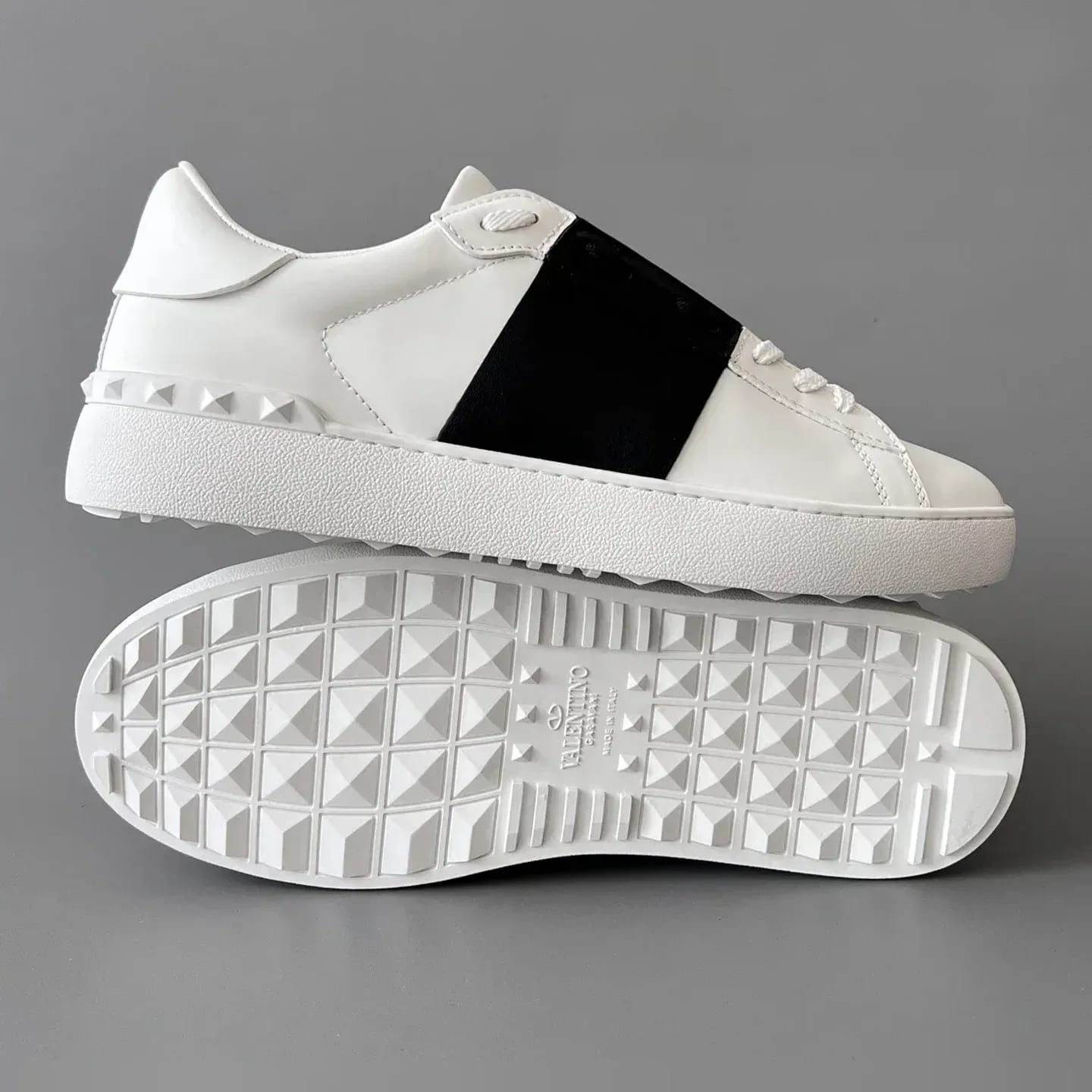 Valentino Garavani Rockstud Untitled Sneaker 縮圖 4