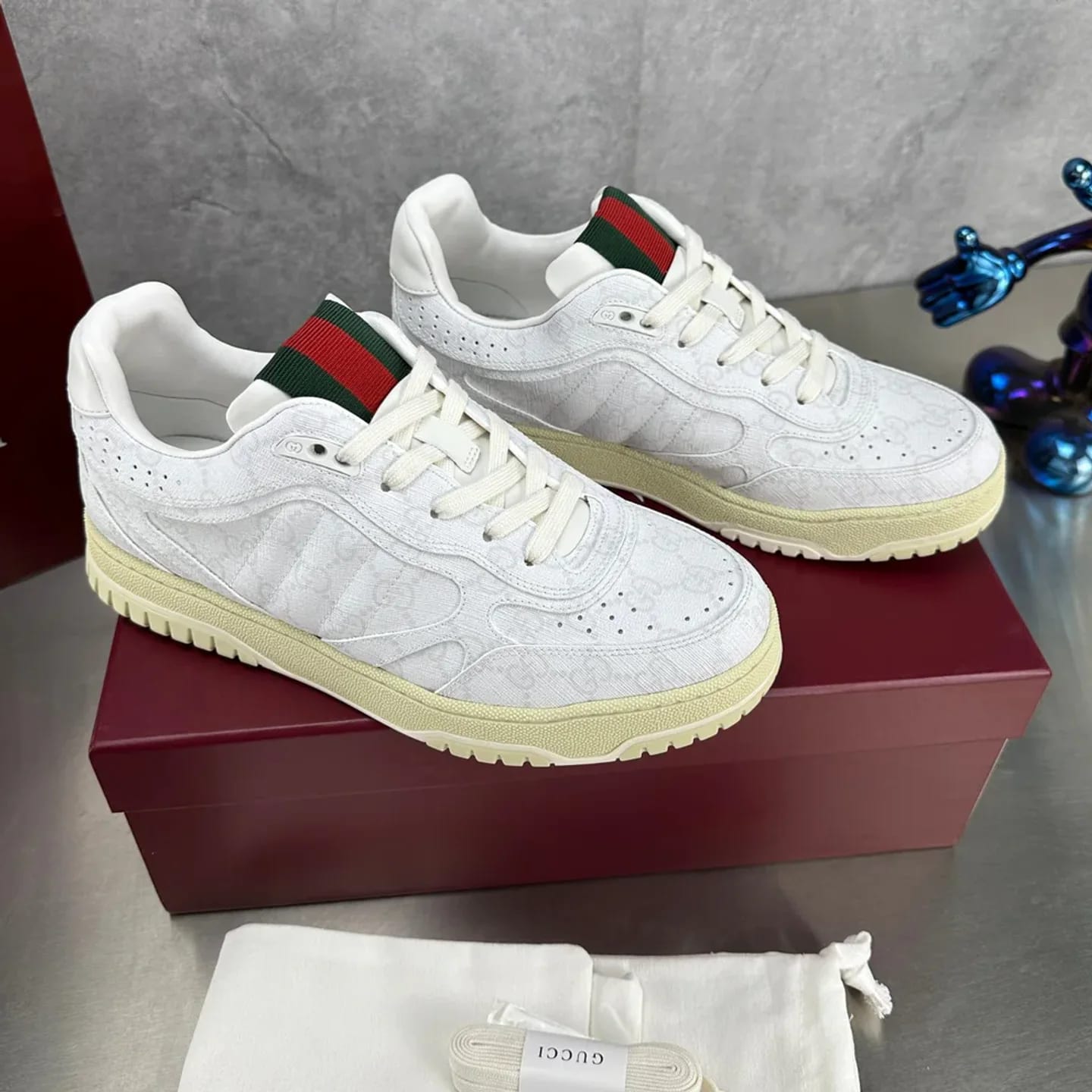Gucci Distressed Basketball Sneaker 縮圖 3