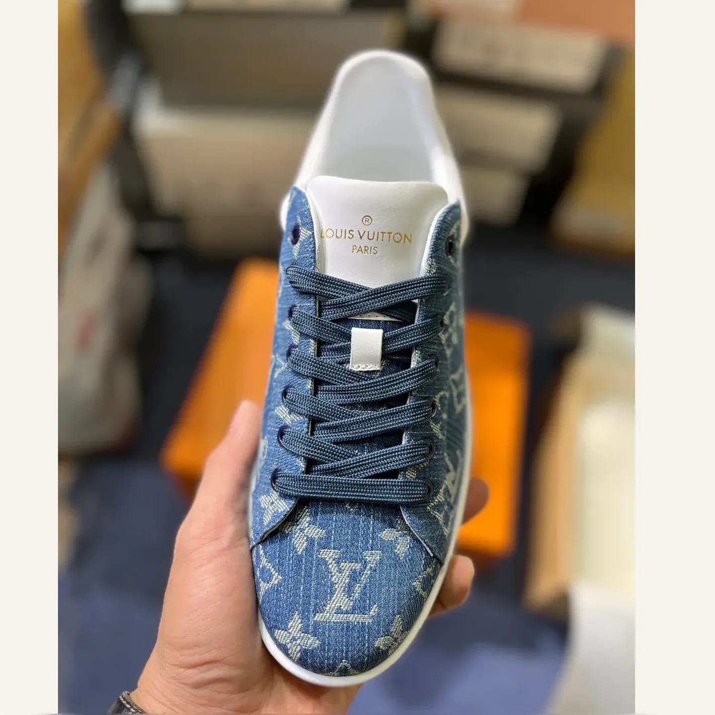 Louis Vuitton Monogram Low-top Sneaker 縮圖 3