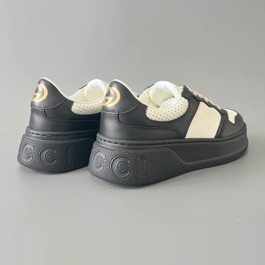 Gucci Chunky Sneaker with GG 縮圖 3
