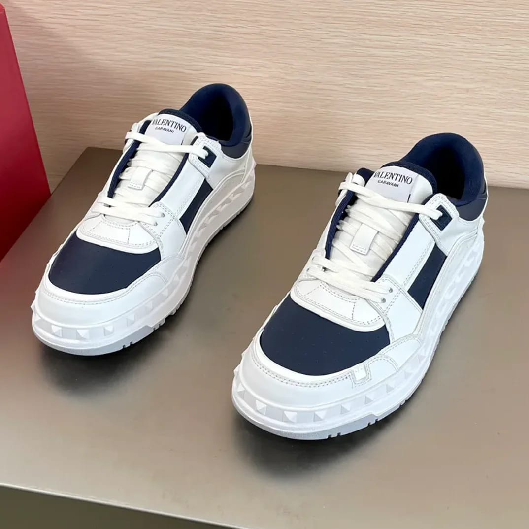 Valentino Garavani Freedots Sneaker 縮圖 1