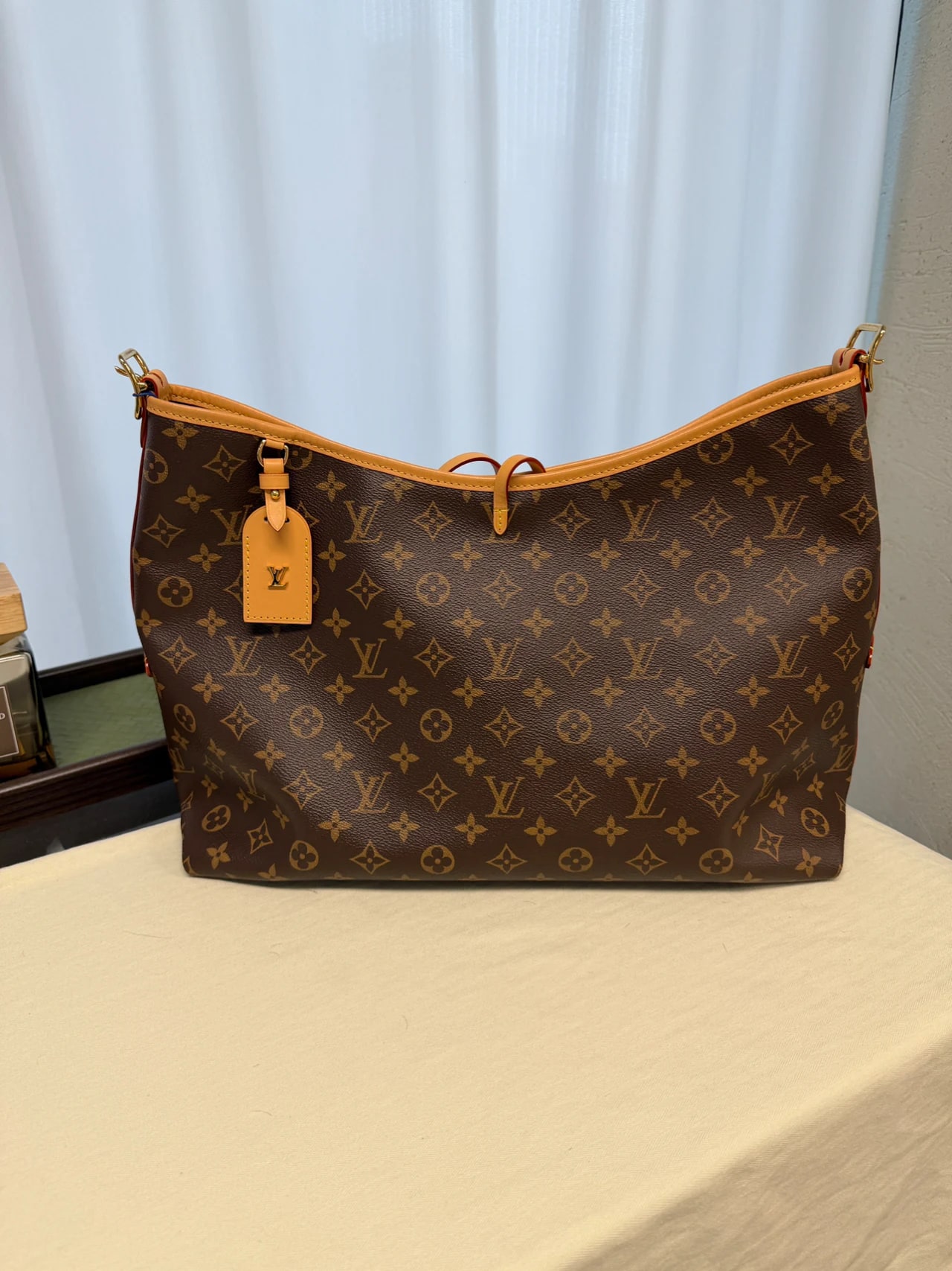 Louis Vuitton CarryAll MM