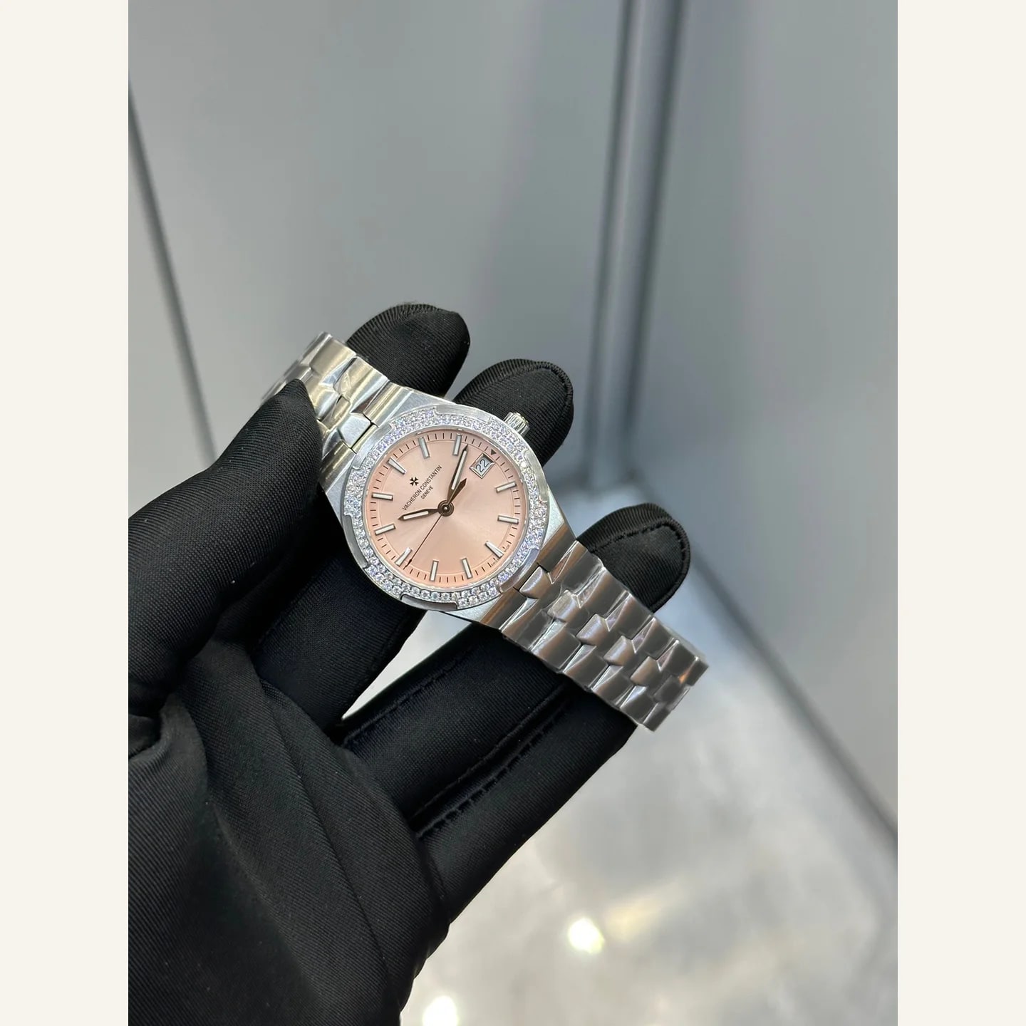 Vacheron Constantin Overseas