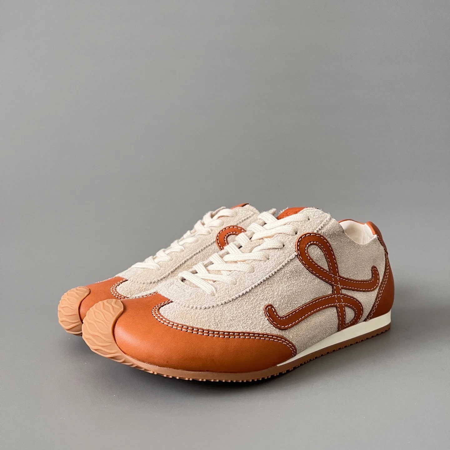 Loewe Ballet Runner 2.0