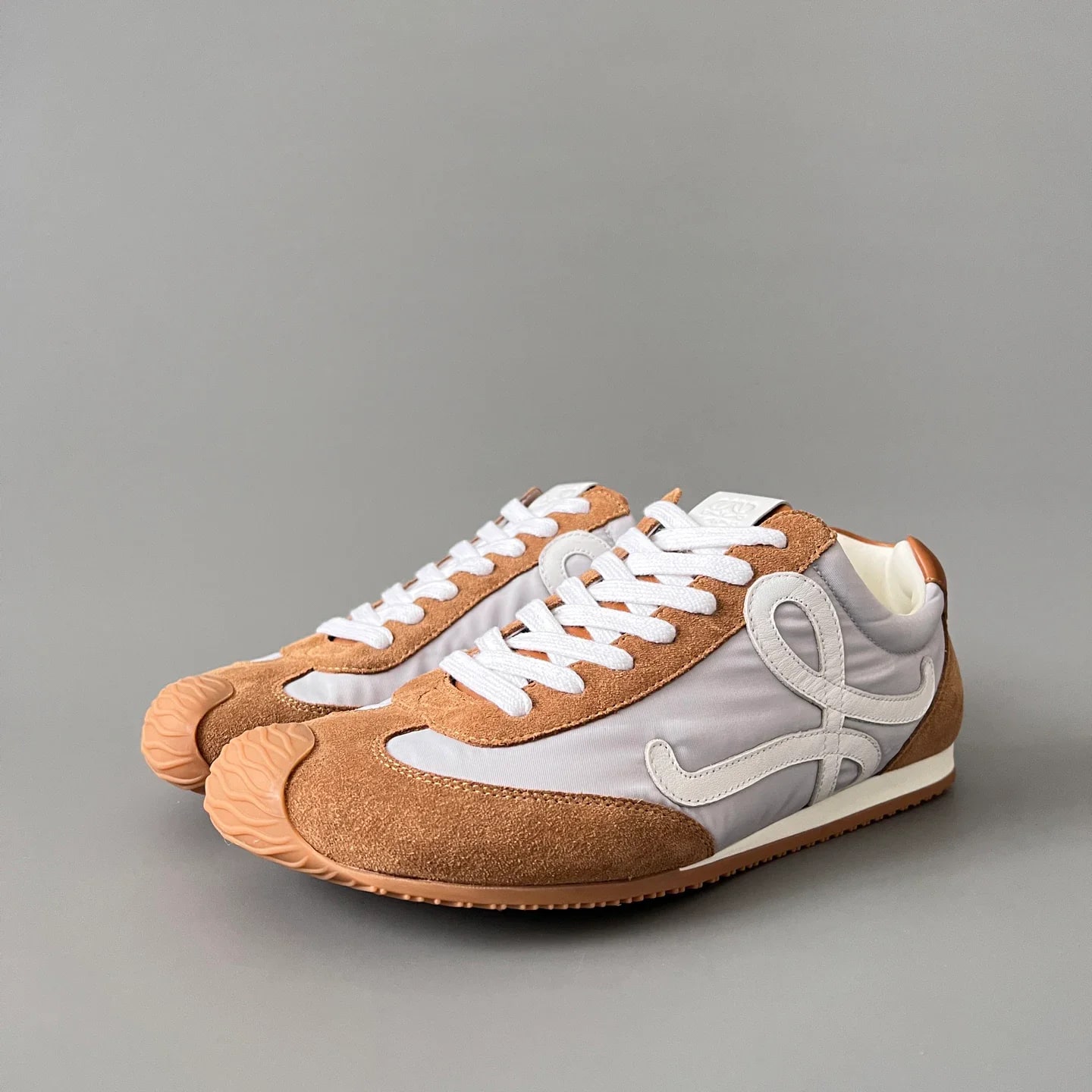 Loewe Ballet Runner 2.0