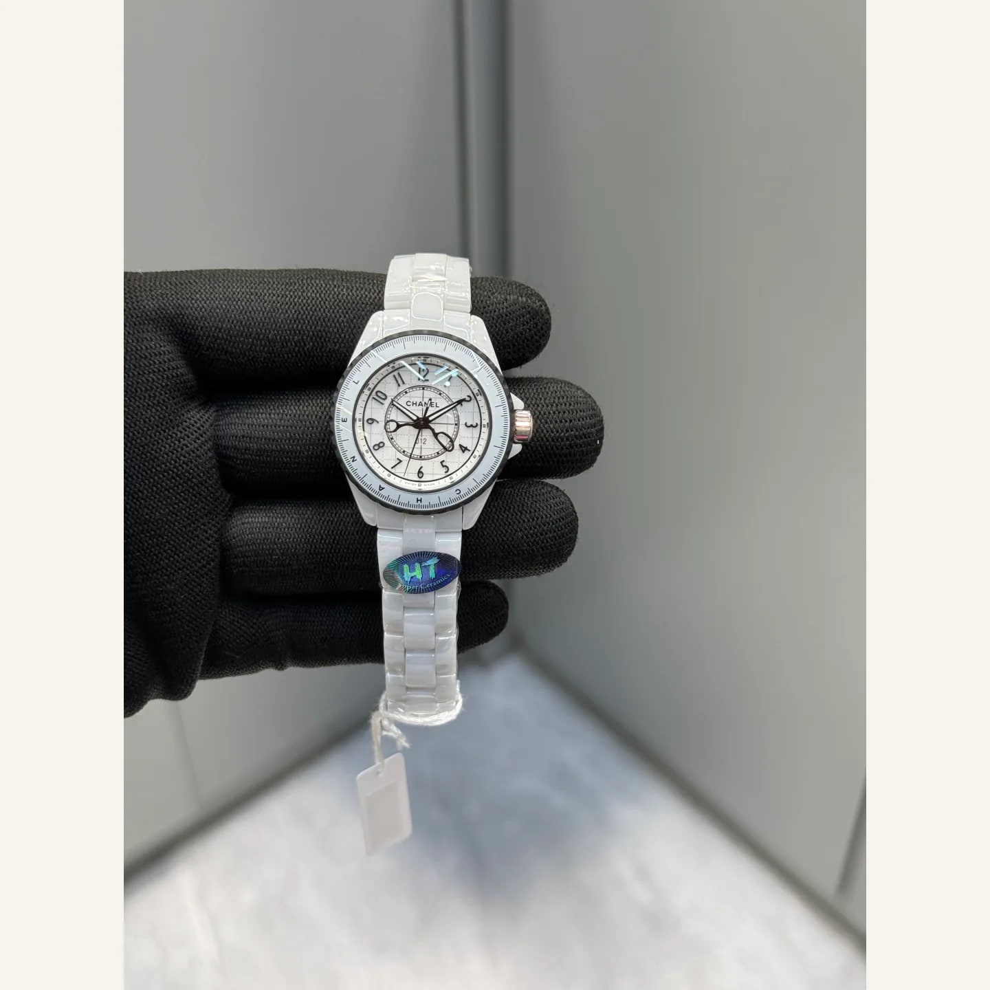 CHANEL J12