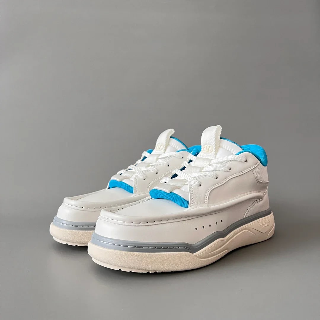 Valentino Garavani Freedots Low-Top Trainer
