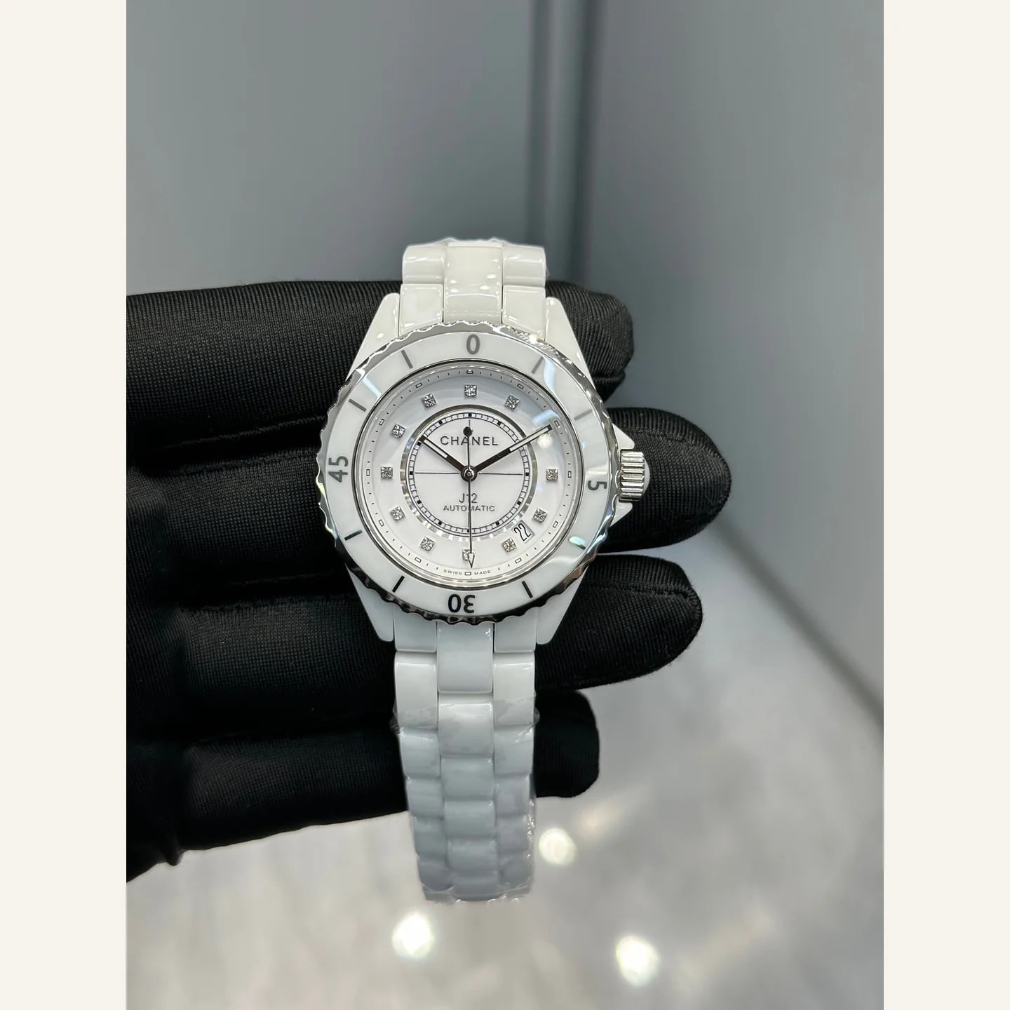 CHANEL J12