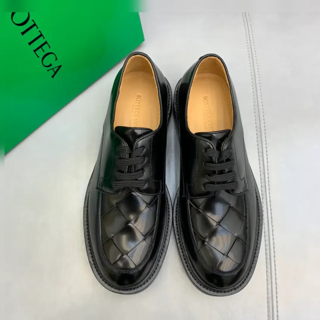 Bottega Veneta Intrecciato Derby
