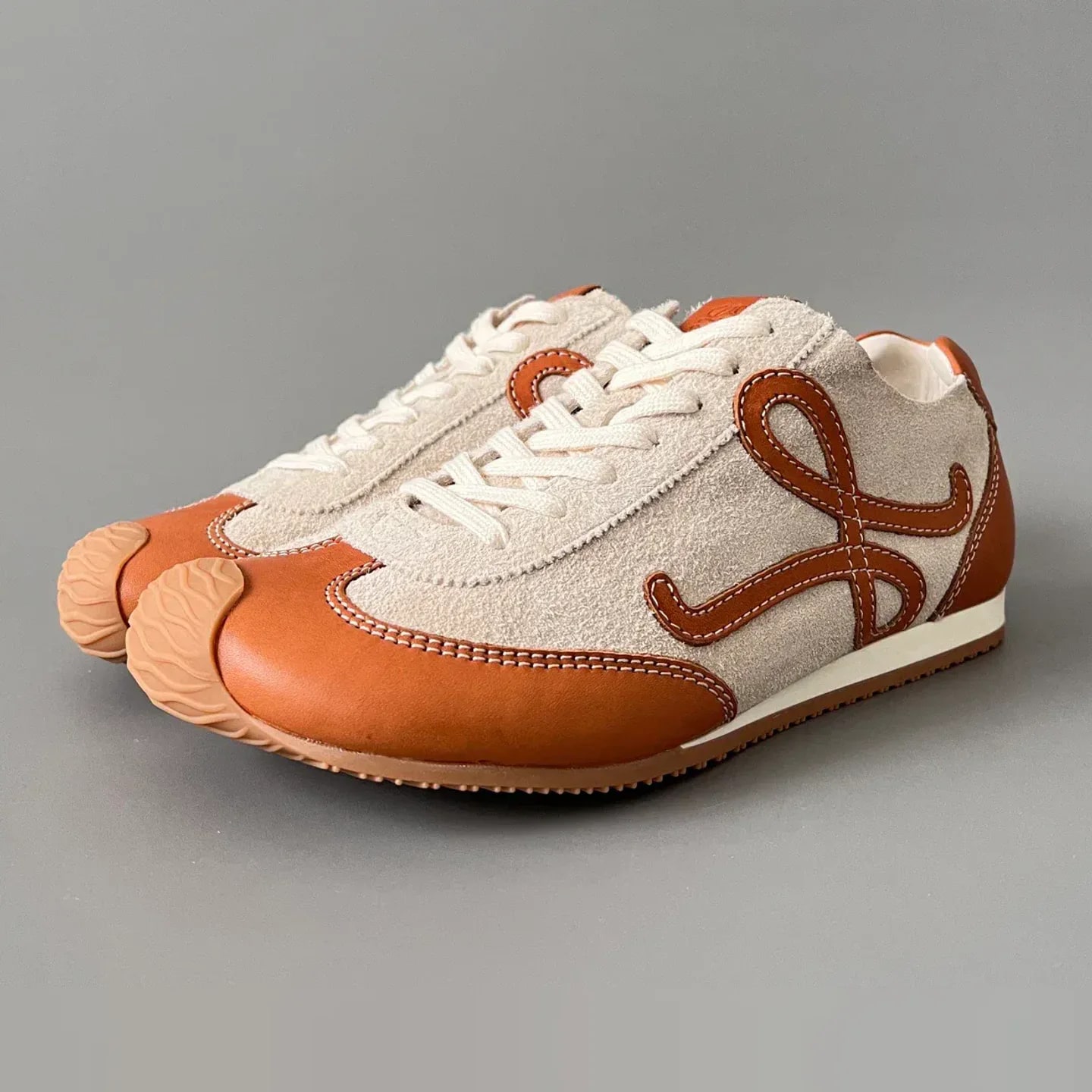 Loewe Ballet Runner 2.0