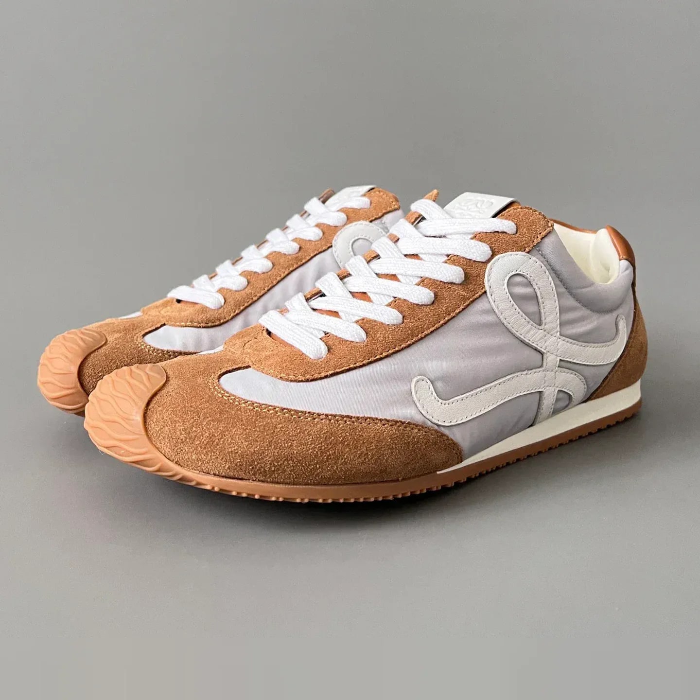 Loewe Ballet Runner 2.0