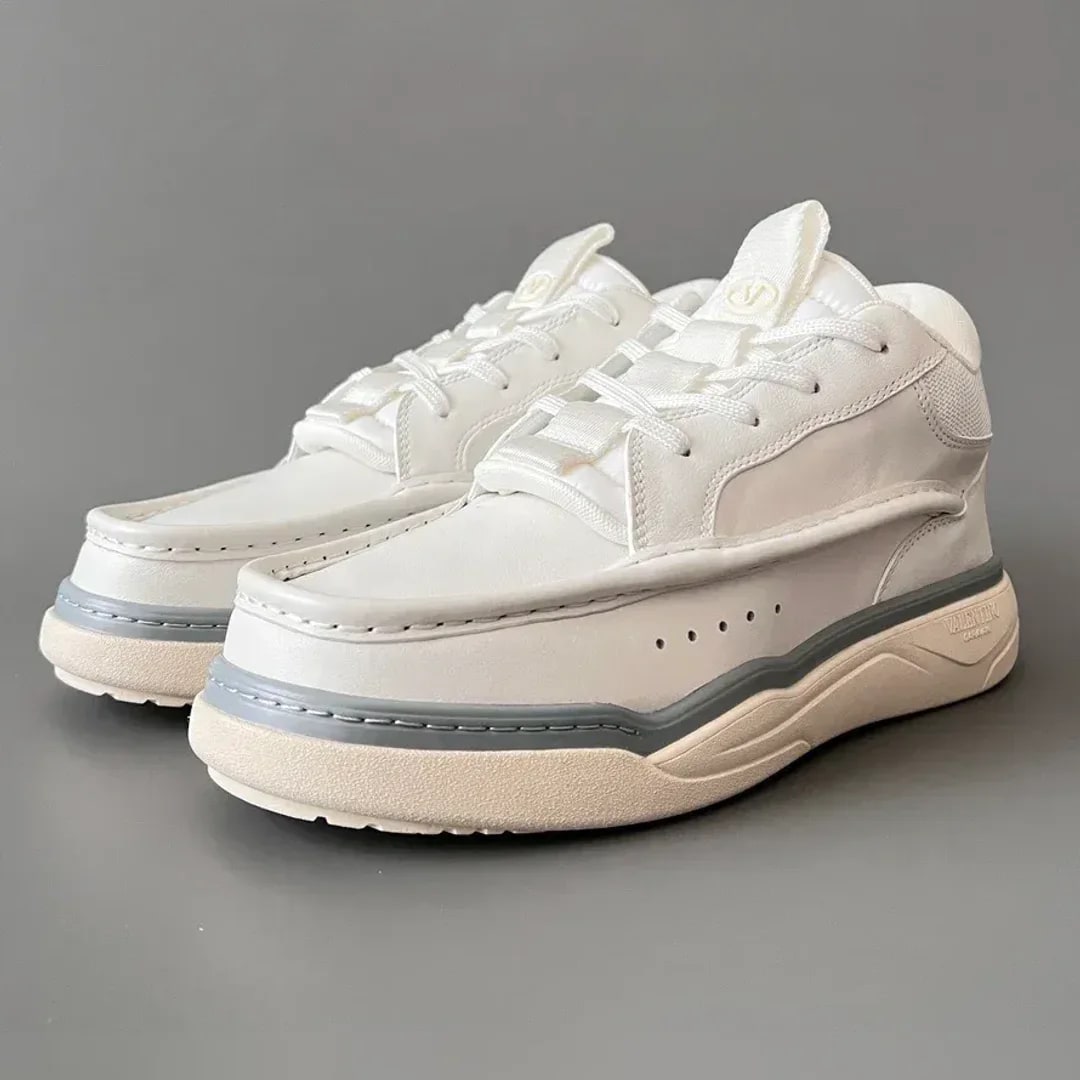 Valentino Garavani Freedots Low-Top Trainer