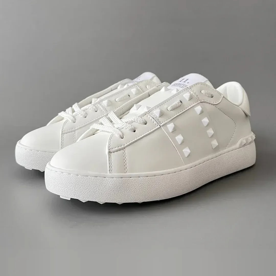 Valentino Garavani Rockstud Untitled Sneaker