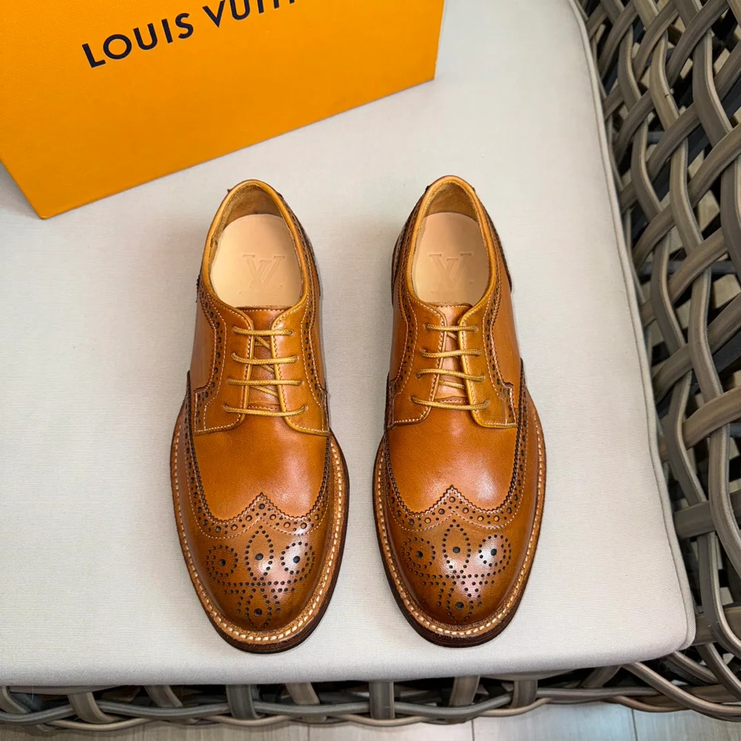 Louis Vuitton Washed-leather Brogue Oxford