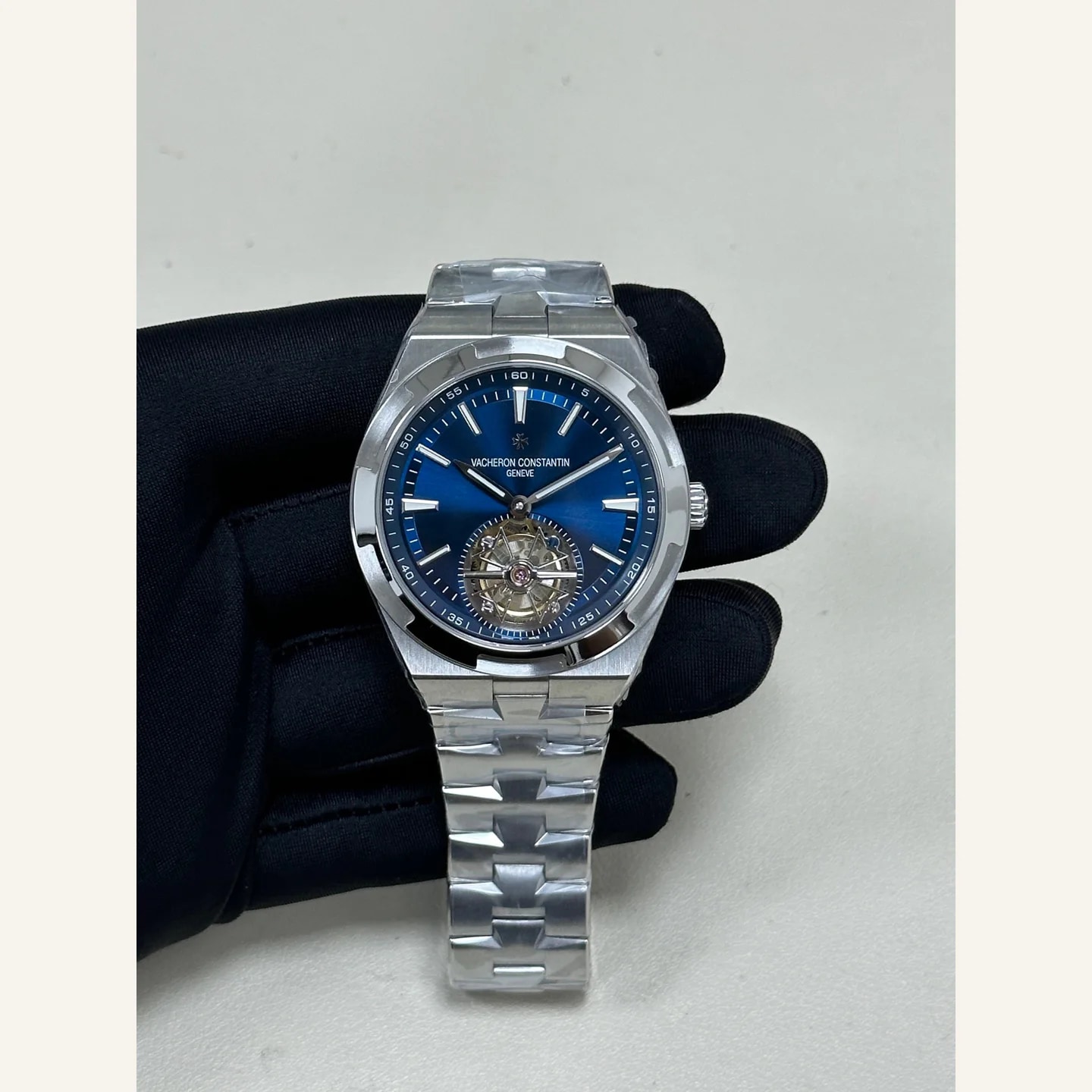 Vacheron Constantin Overseas