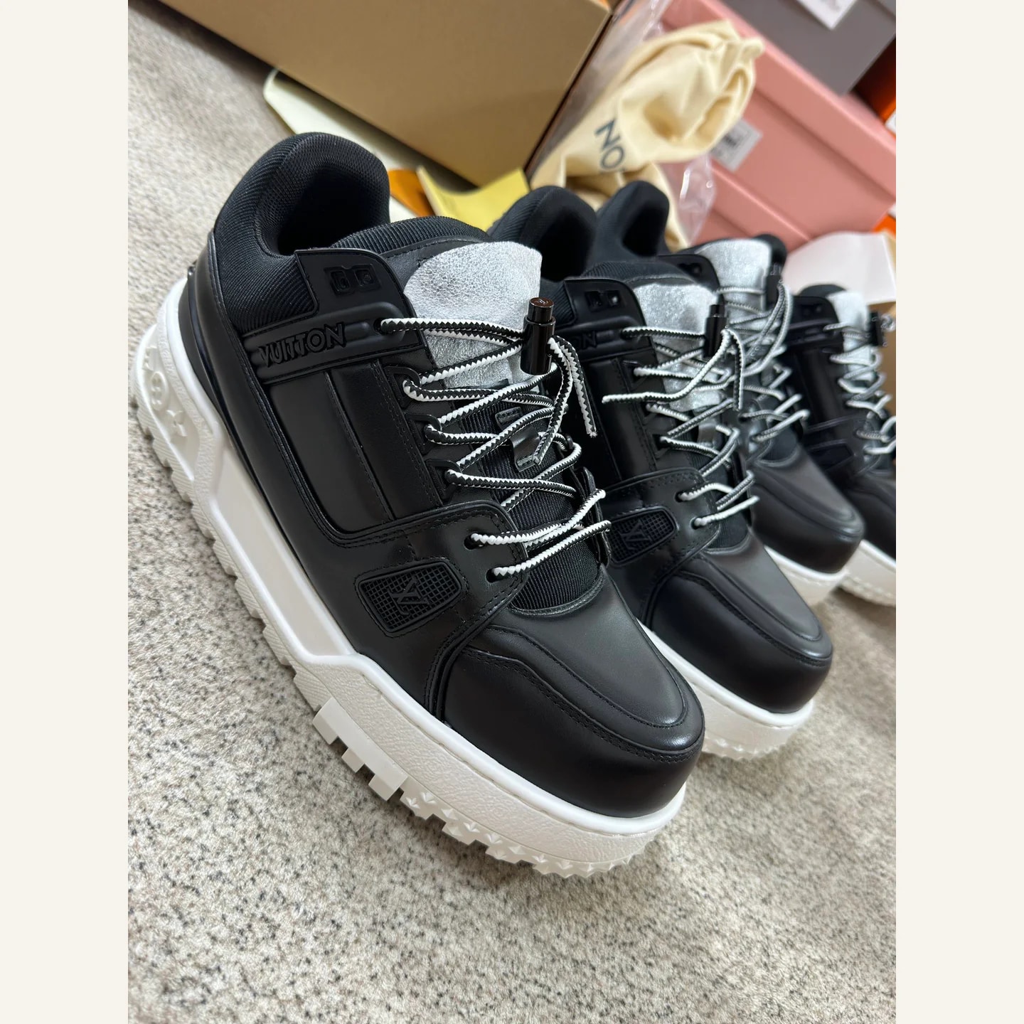 Louis Vuitton LV Trainer Sneaker