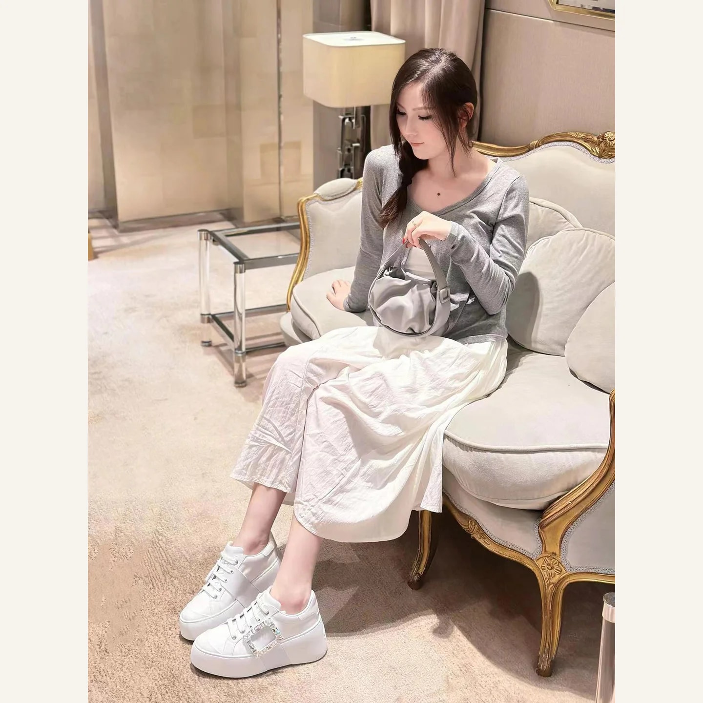 Roger Vivier Viv' Skate Sneaker