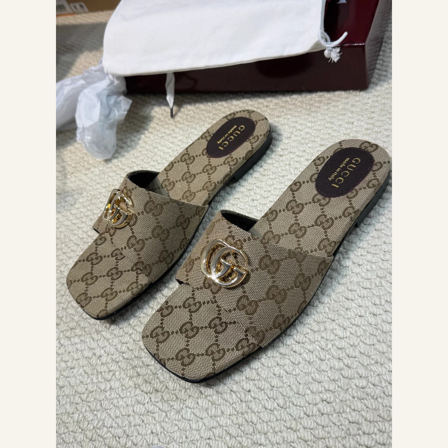 Gucci Interlocking G Monogram Slide
