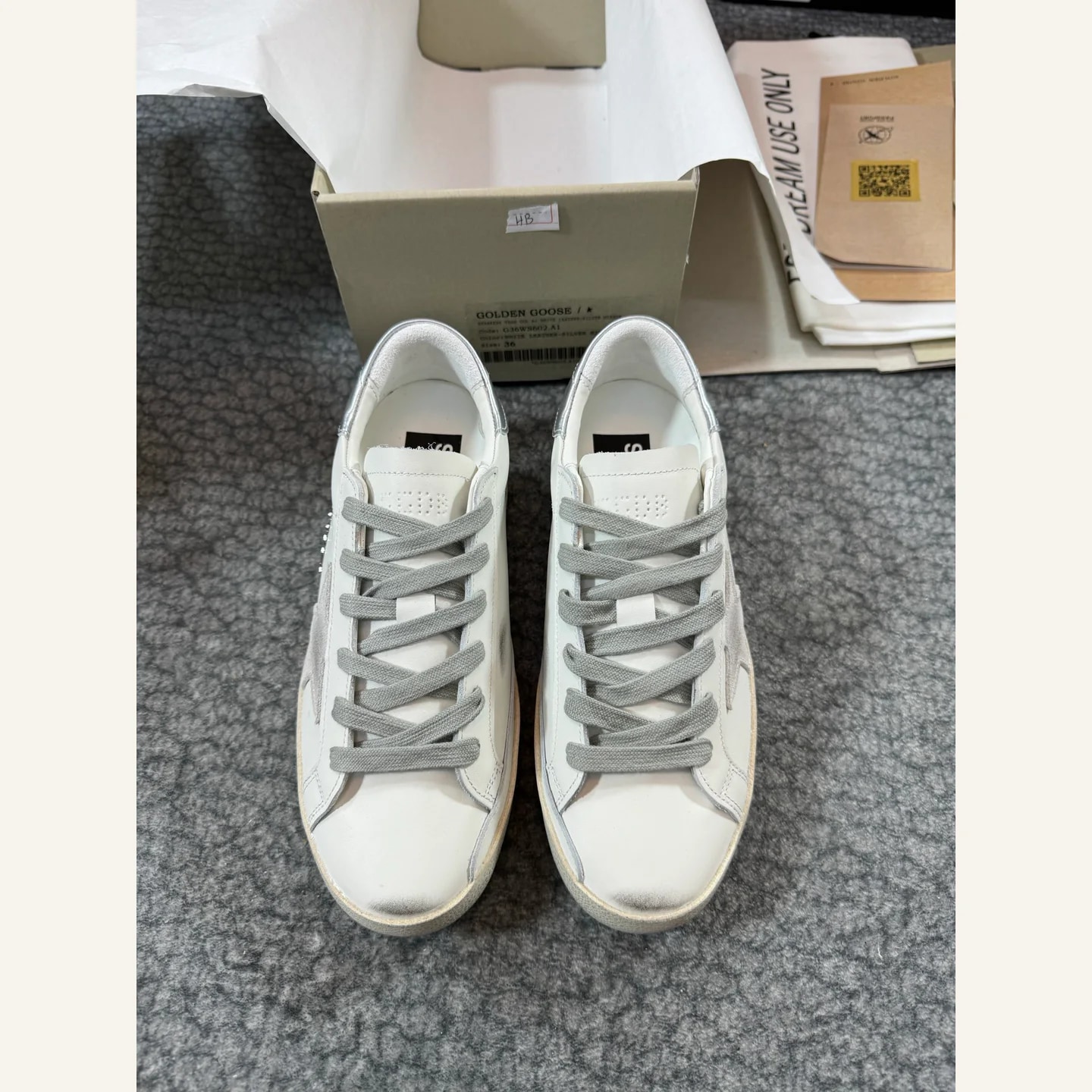 Golden Goose Super-Star Sneaker