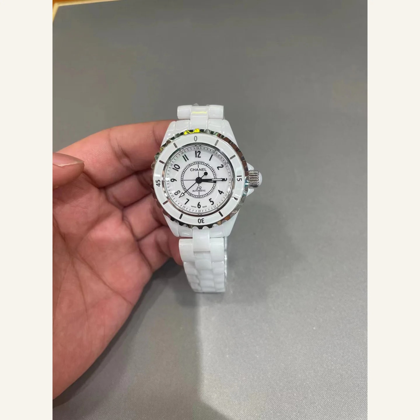CHANEL J12