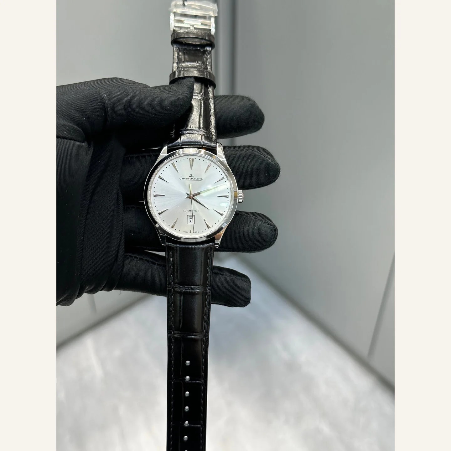 Jaeger-LeCoultre Master Ultra Thin