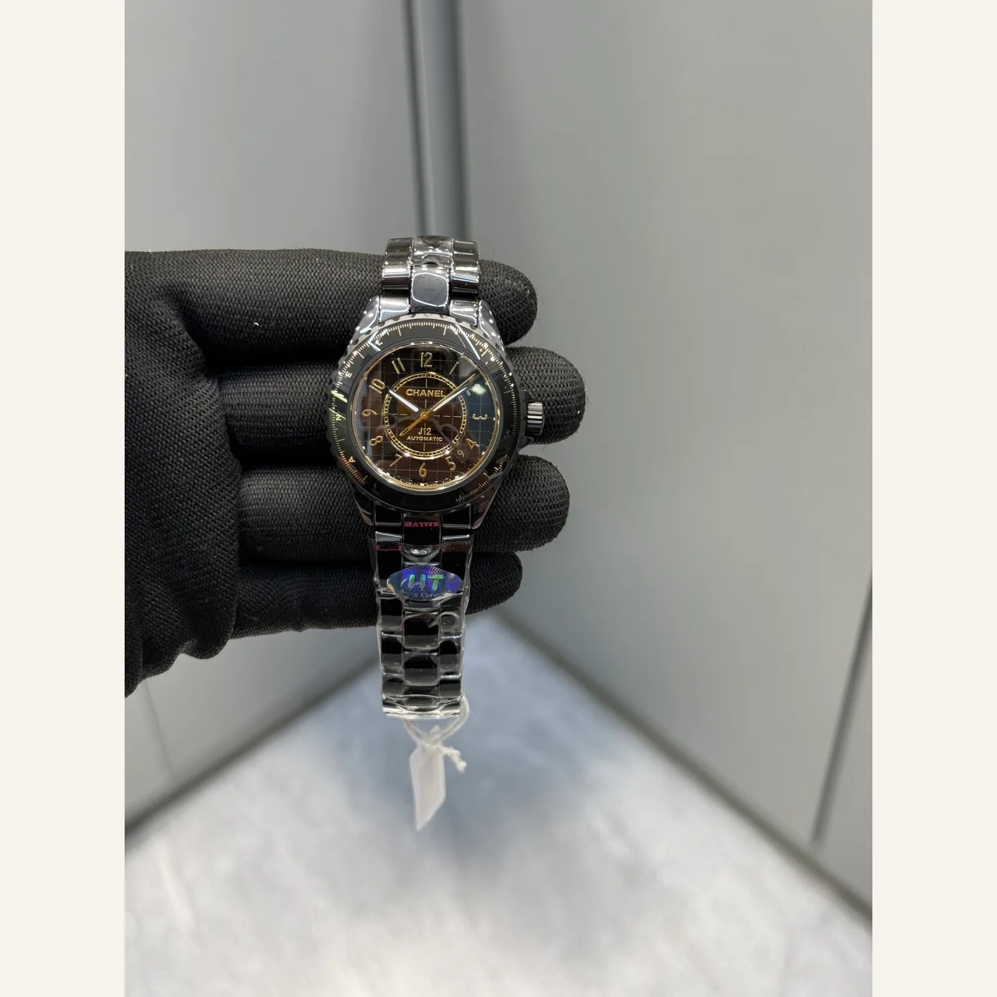 CHANEL J12