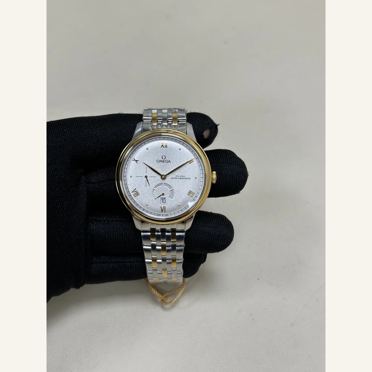 Omega De Ville