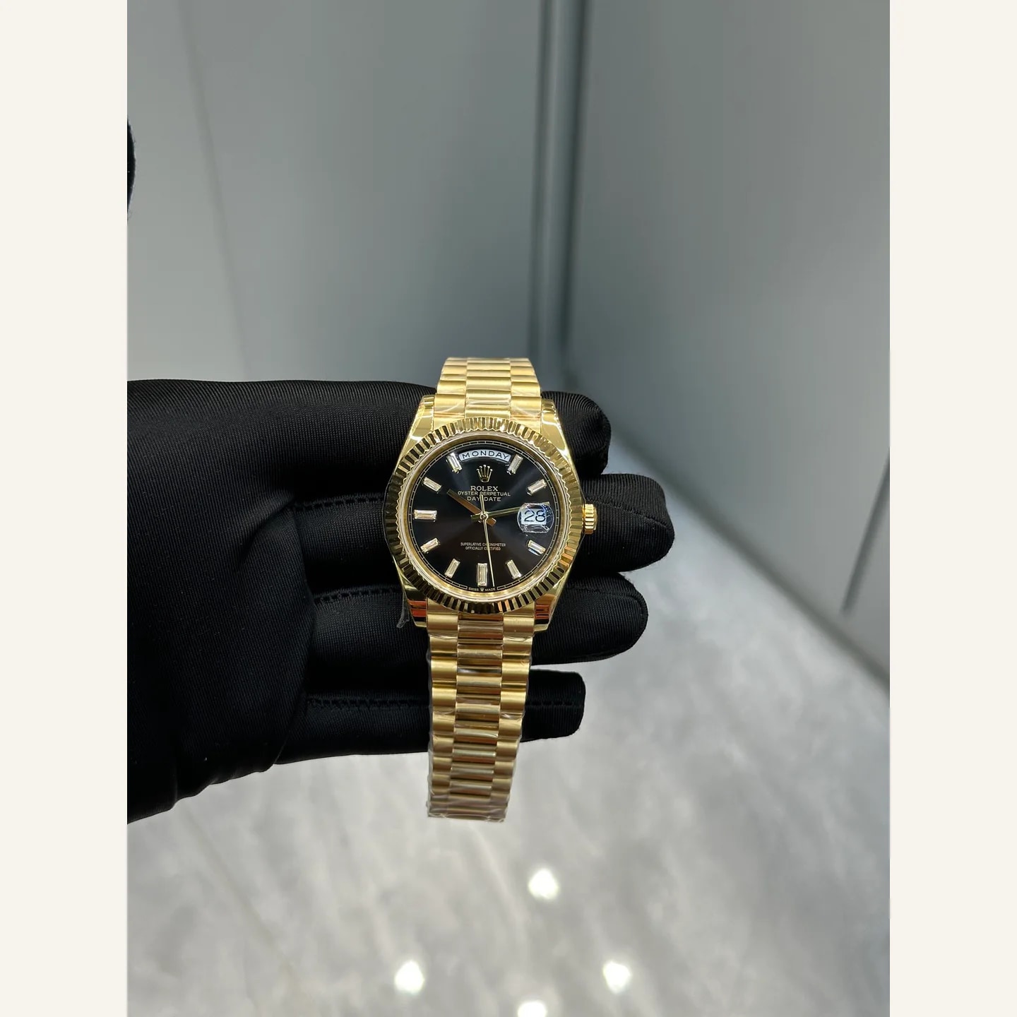Rolex Day-Date 40 228238
