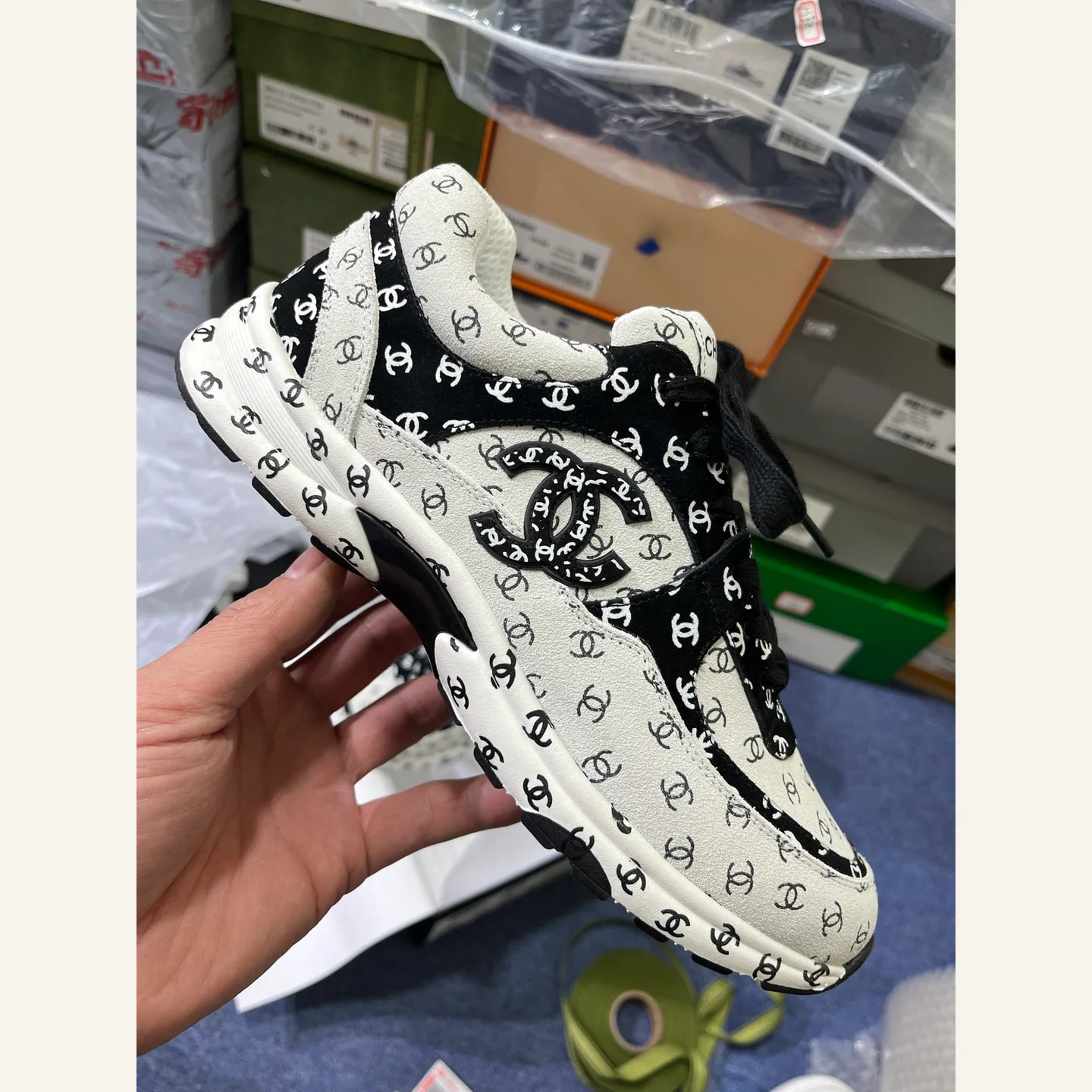 CHANEL CC Chunky Sneaker