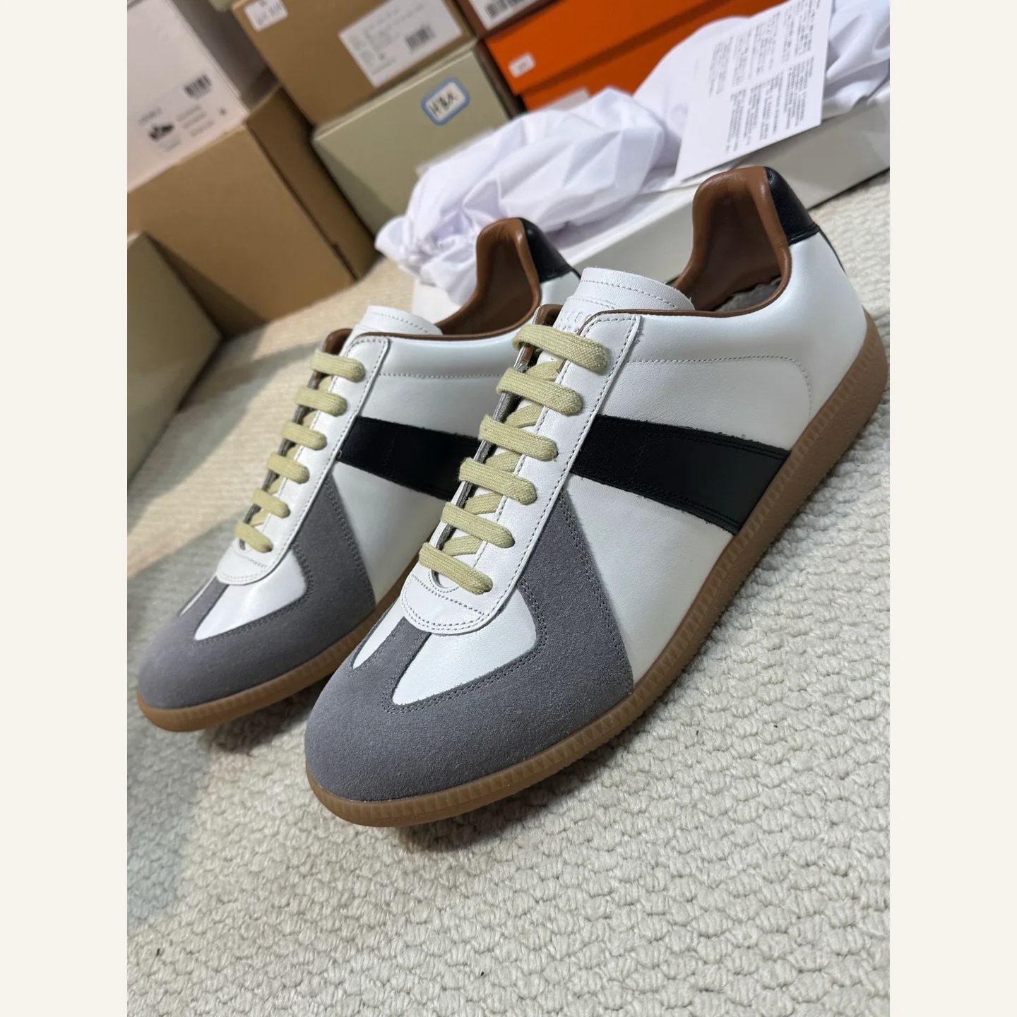 MM6 Maison Margiela Replica-style Low-top Sneaker