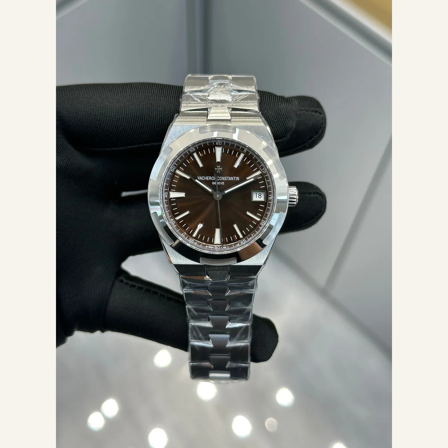 Vacheron Constantin Overseas