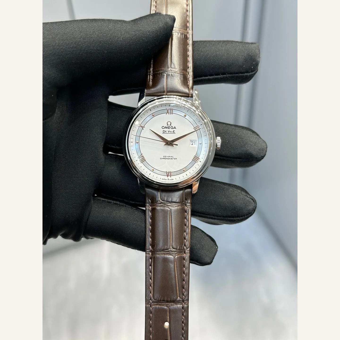 Omega De Ville