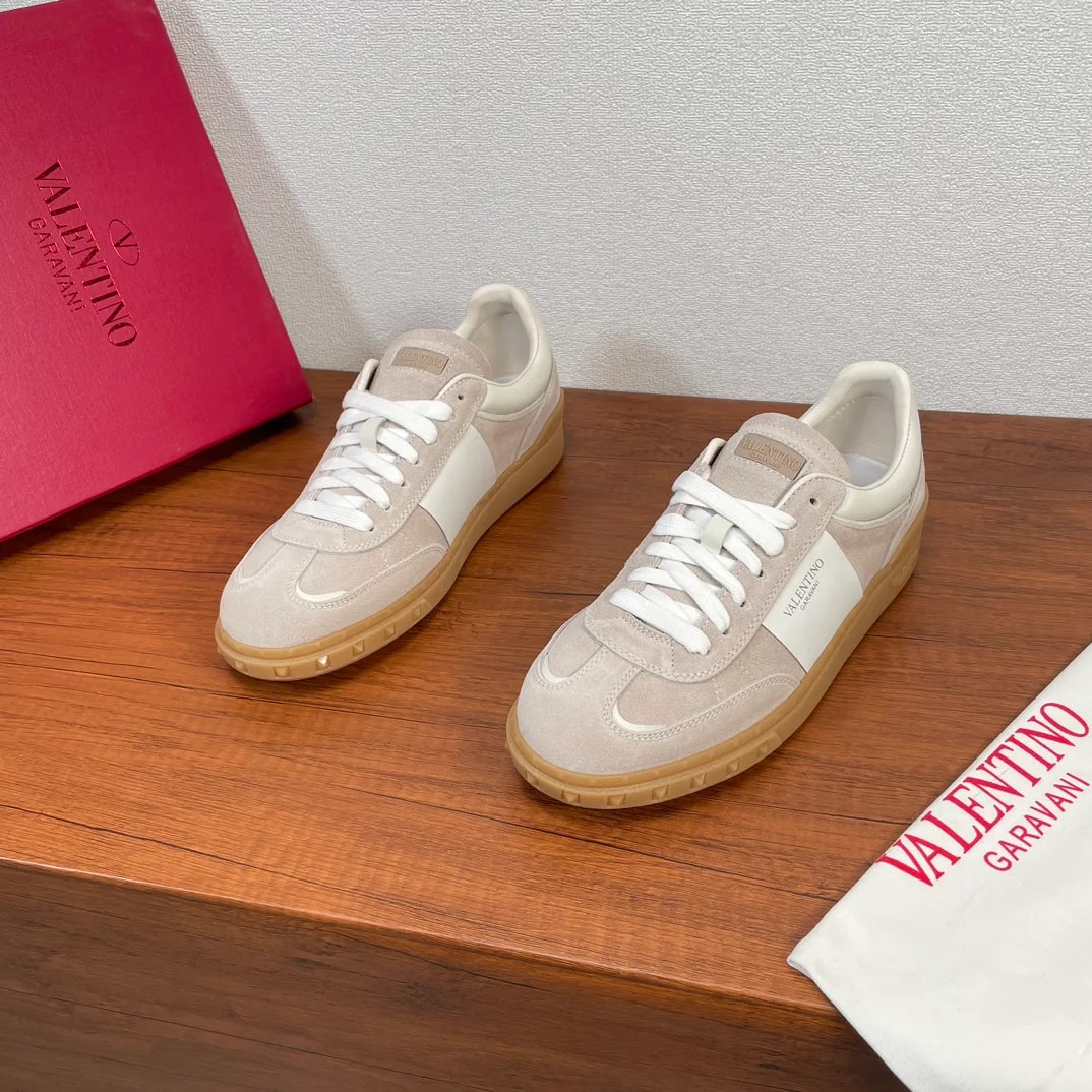 Valentino Garavani Upvillage Sneaker