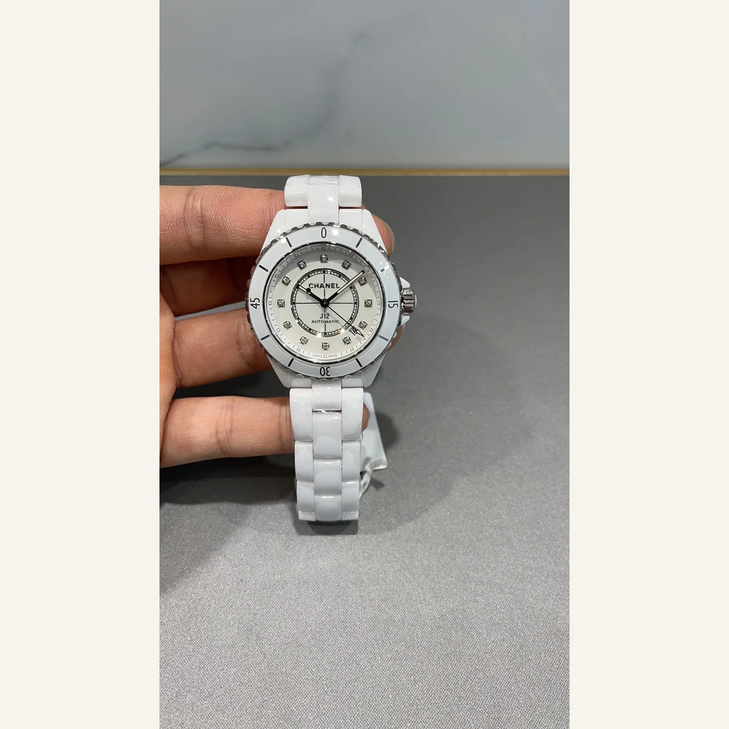 CHANEL J12