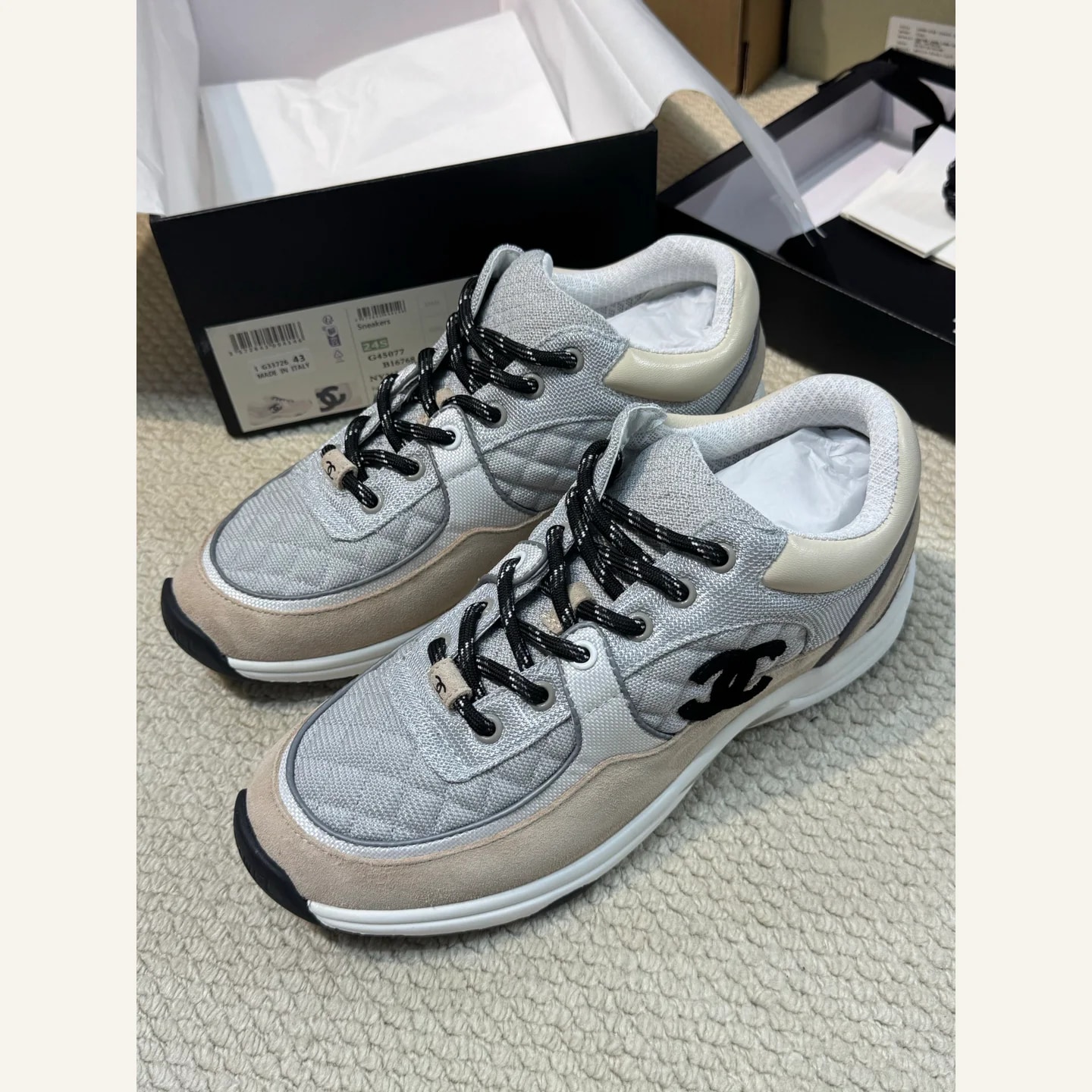 CHANEL CC Chunky Sneaker
