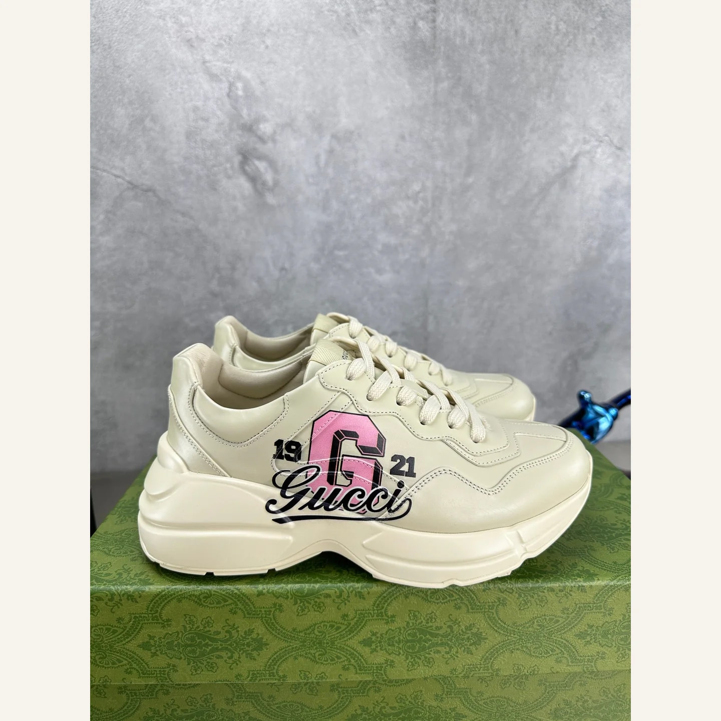 Gucci Rhyton Sneaker