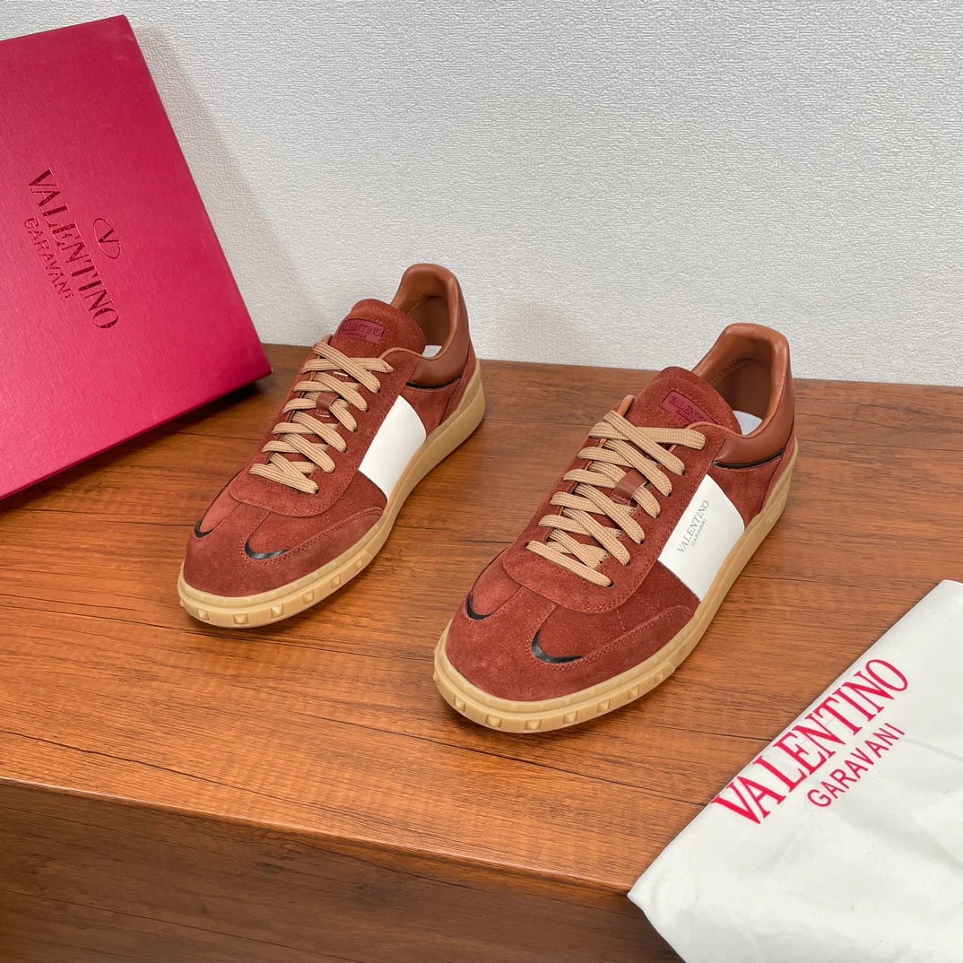 Valentino Garavani Upvillage Sneaker