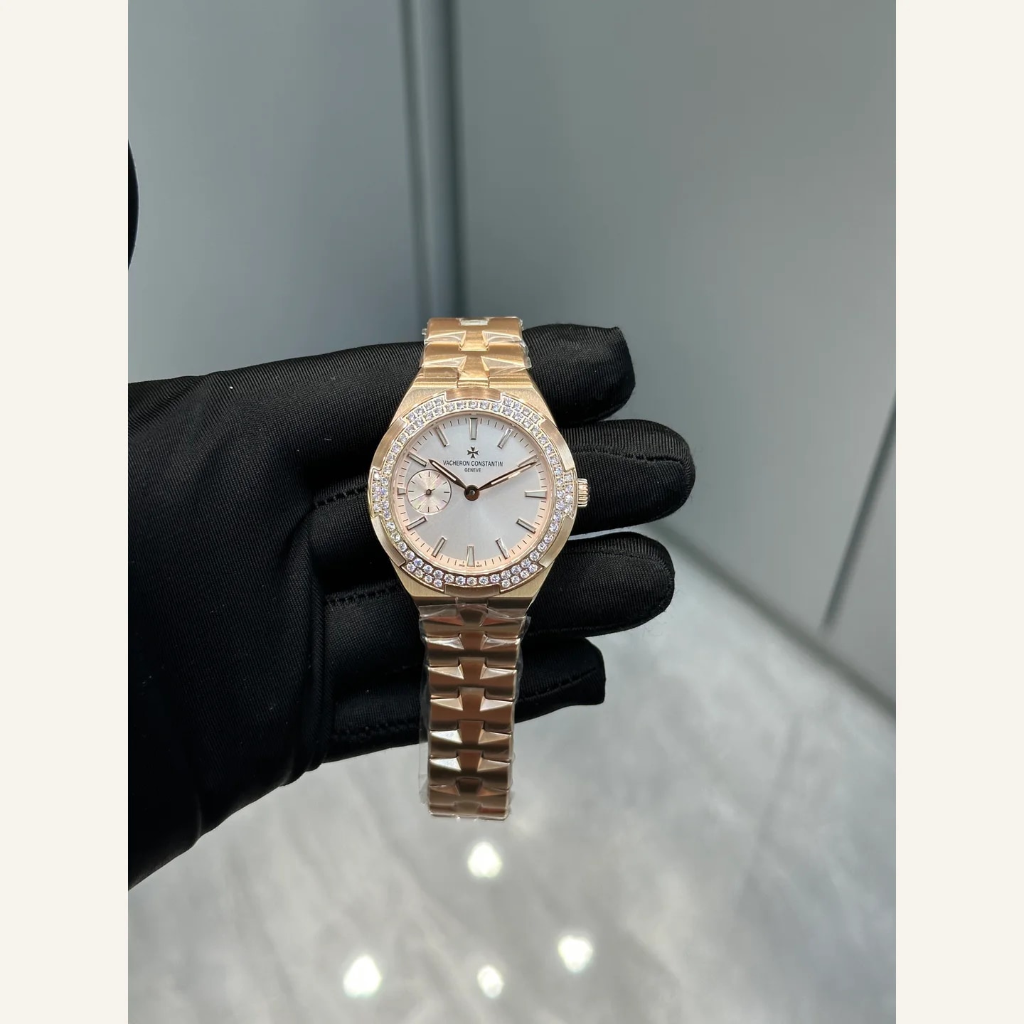 Vacheron Constantin Overseas