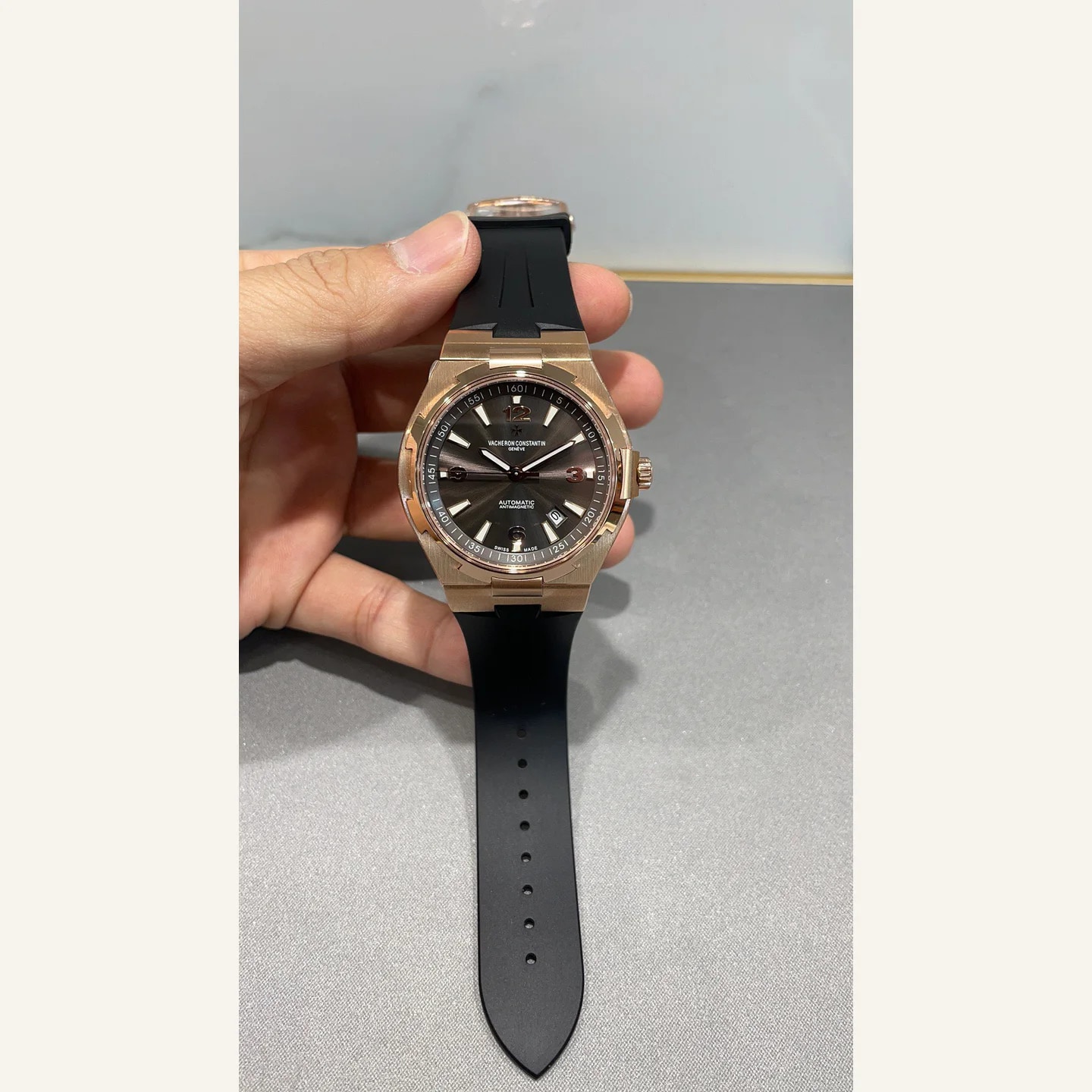 Vacheron Constantin Overseas
