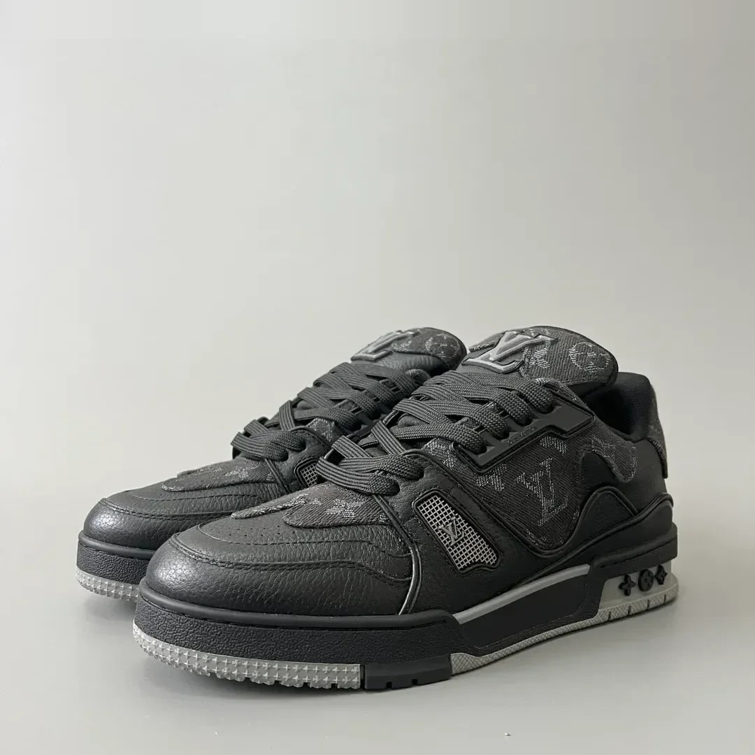 Louis Vuitton LV Trainer Sneaker
