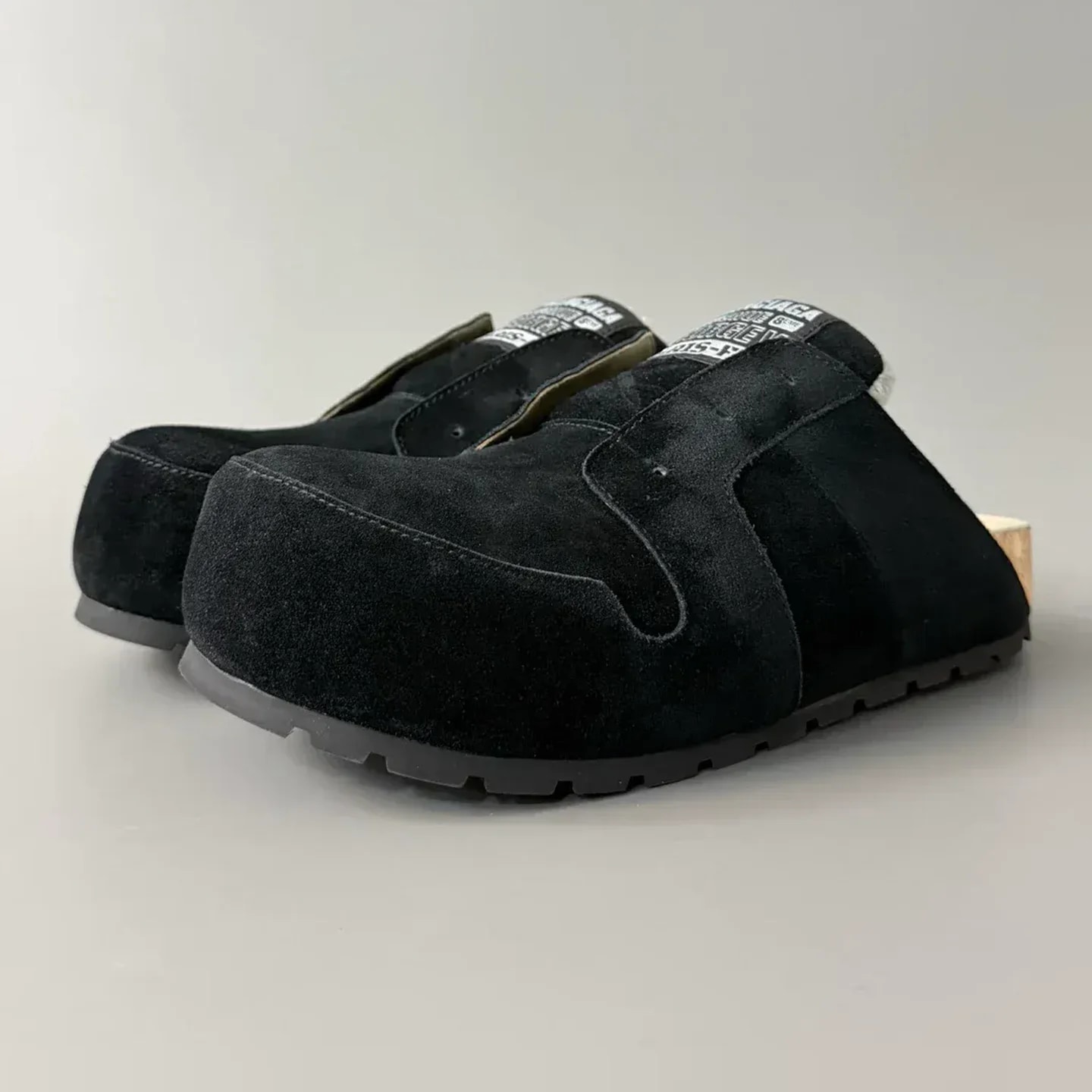 Balenciaga Dumbo Mule