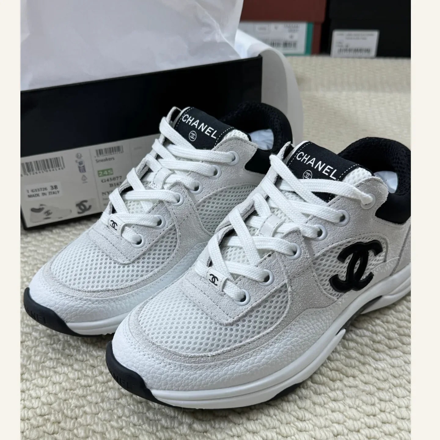 CHANEL CC Chunky Sneaker